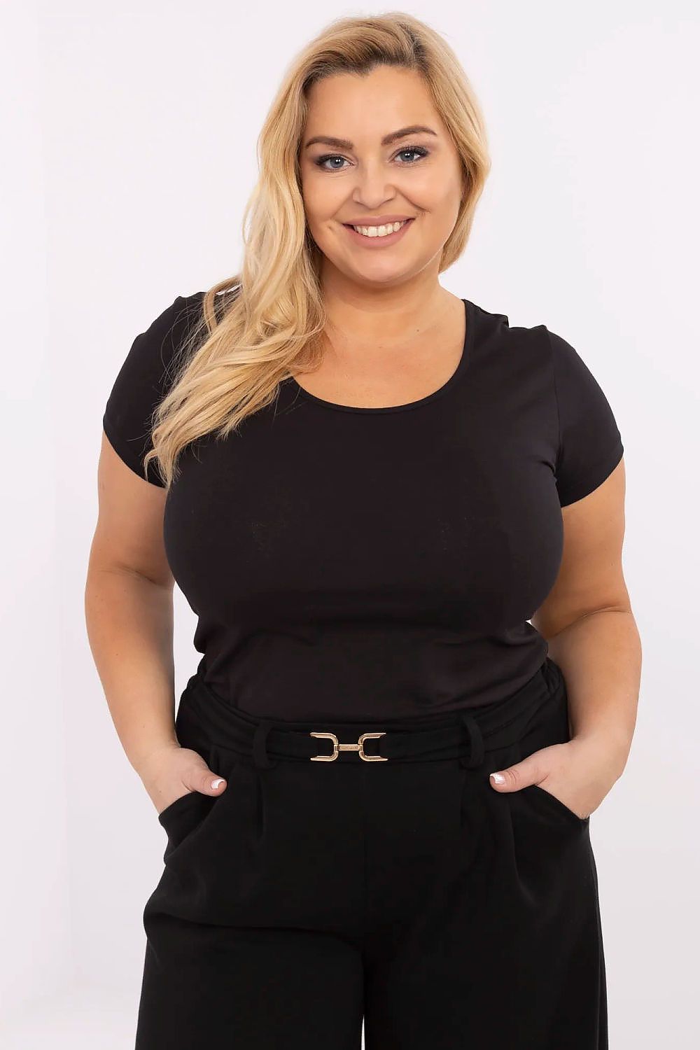 Plus size T-shirt model 211764 Relevance