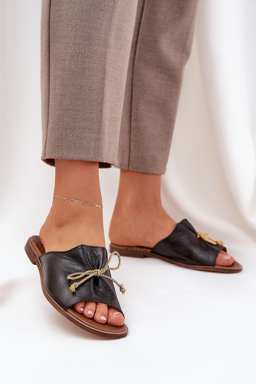 Flip-flops model 211971 Step in style