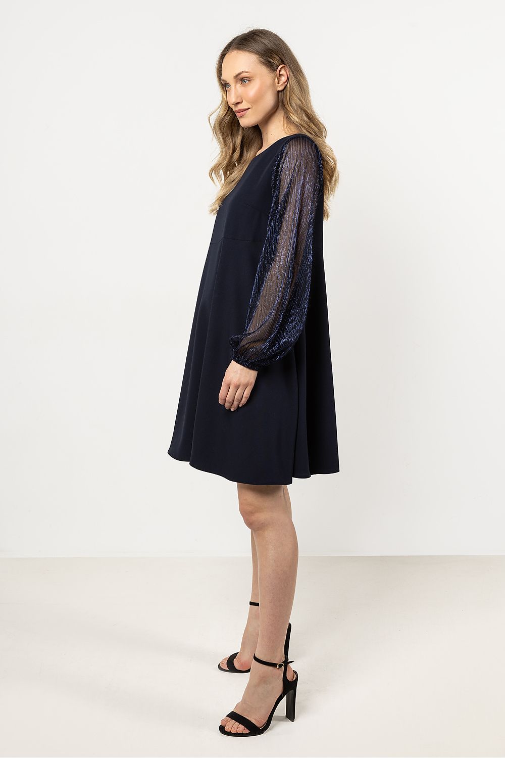 Evening dress model 212224 awama