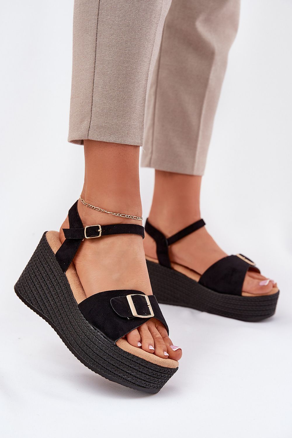 Buskin model 213177 Step in style