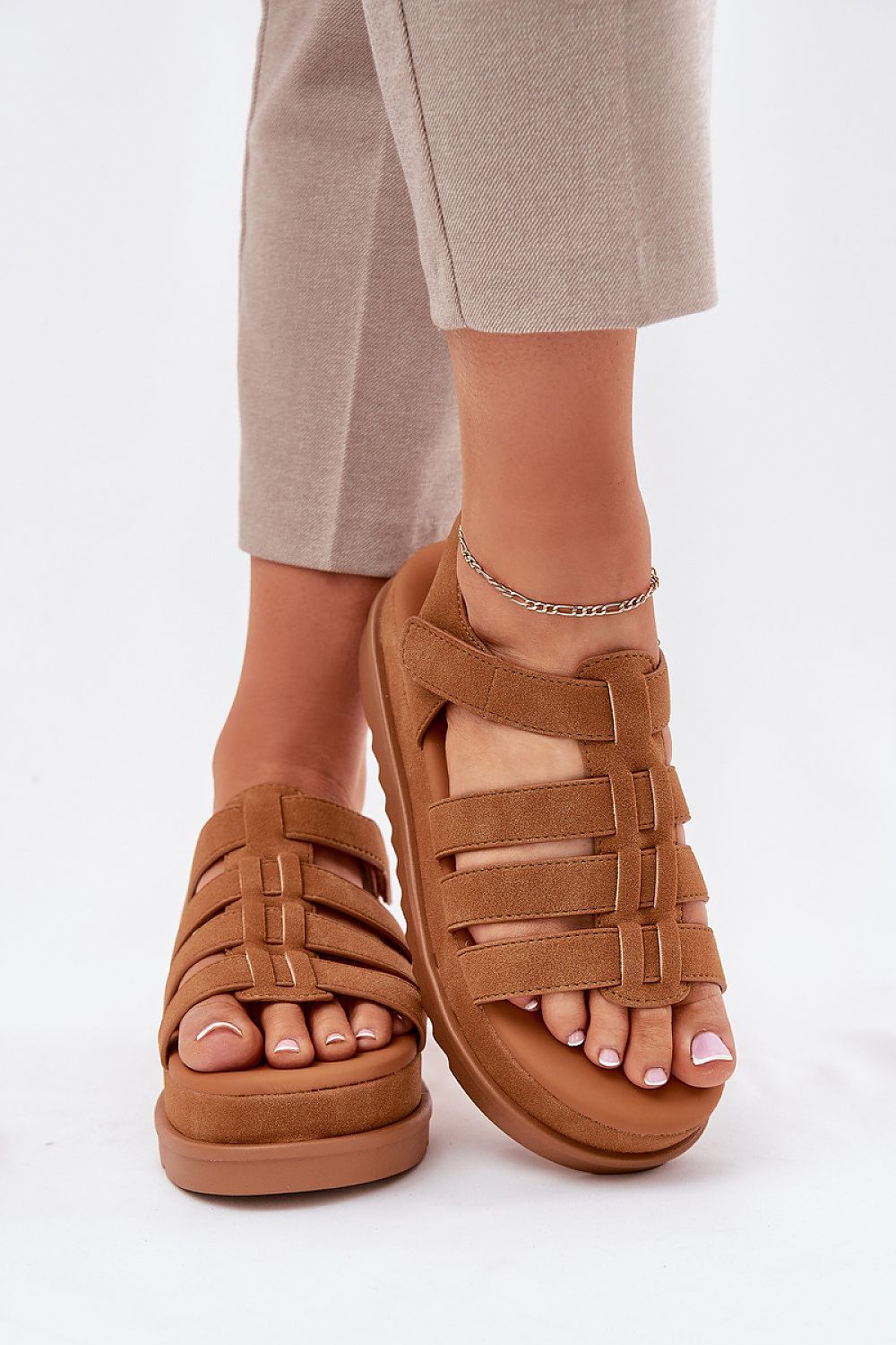 Platform sandals model 215717 Step in style