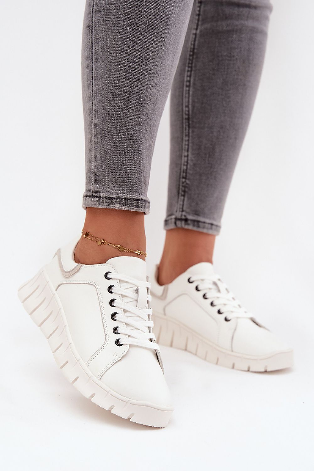 Buskin low shoes model 218700 Step in style