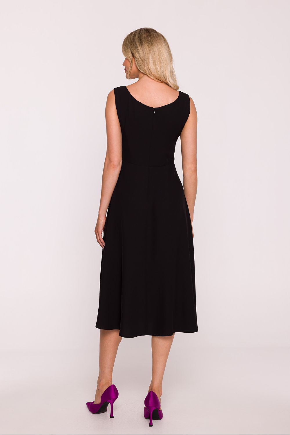 Evening dress model 219923 Stylove