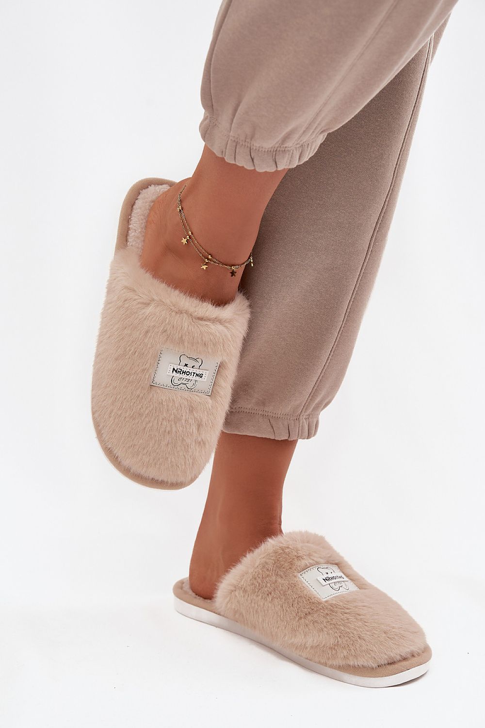 Slippers model 220062 Step in style