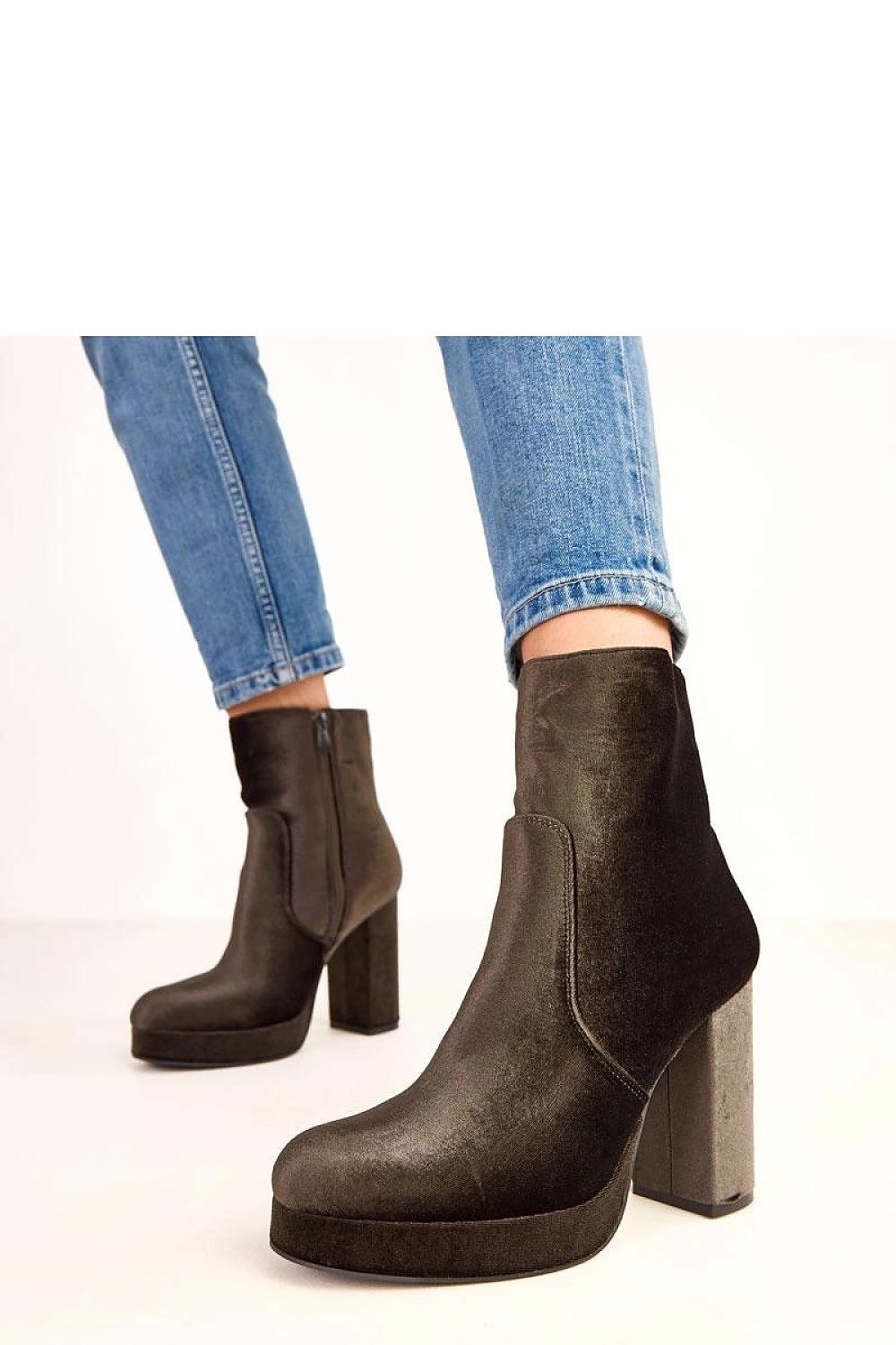 Heel boots model 220583 Solea