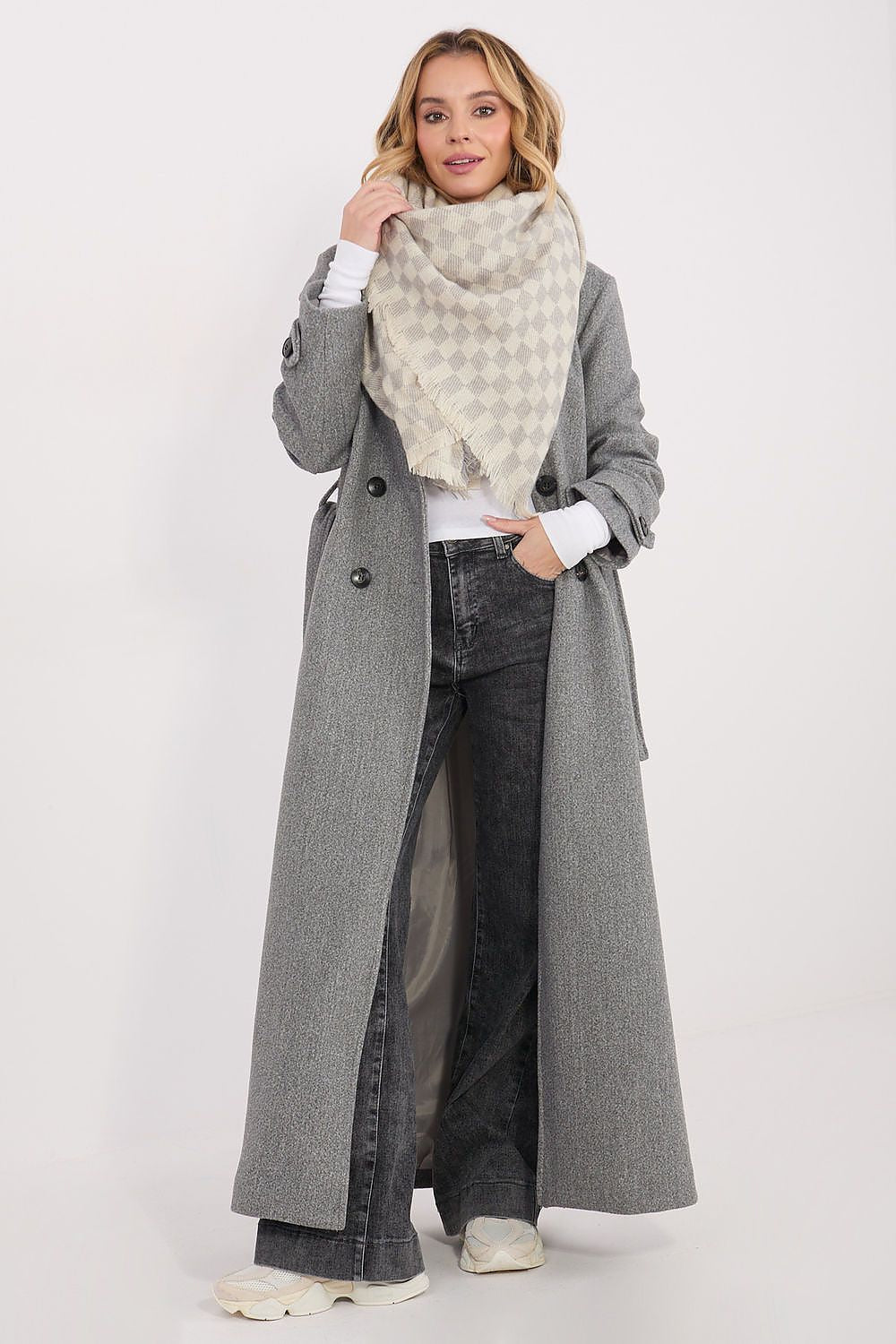 Shawl model 222302 AT