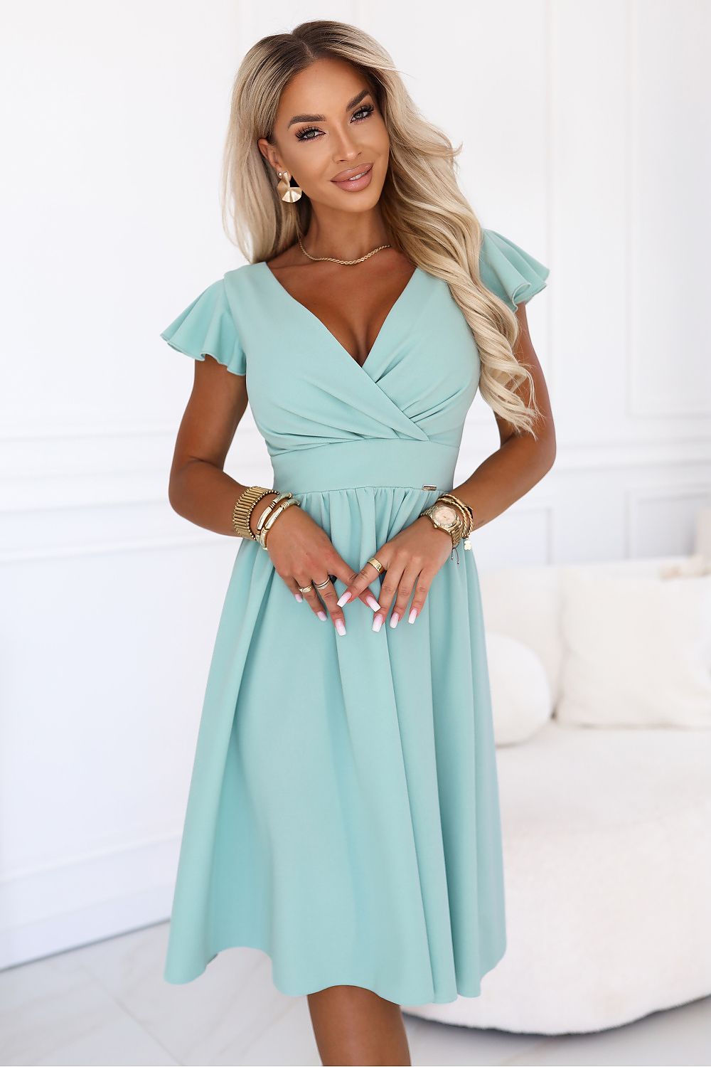 Evening dress model 231228 Numoco