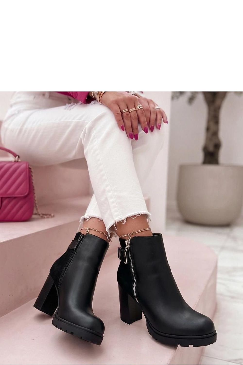 Heel boots model 231292 Solea