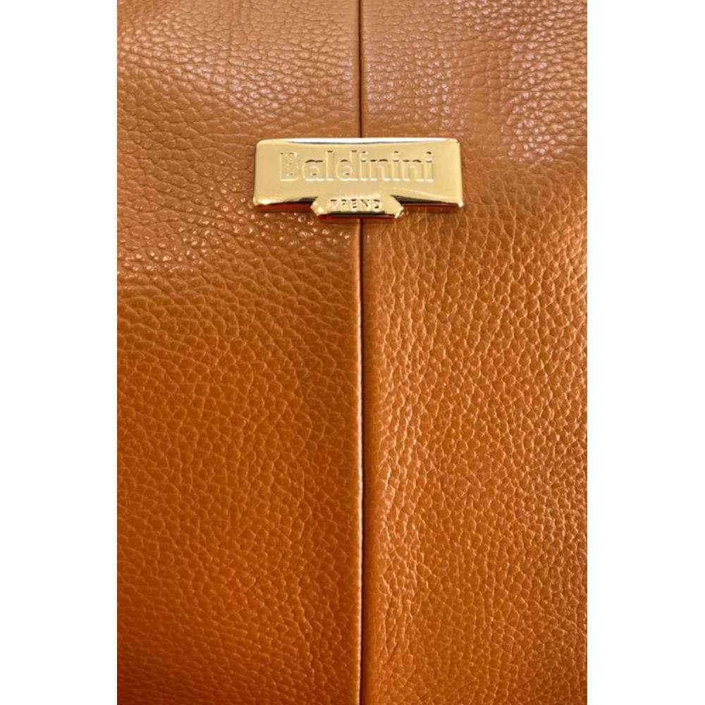 Hnědá kožená clutch kabelka