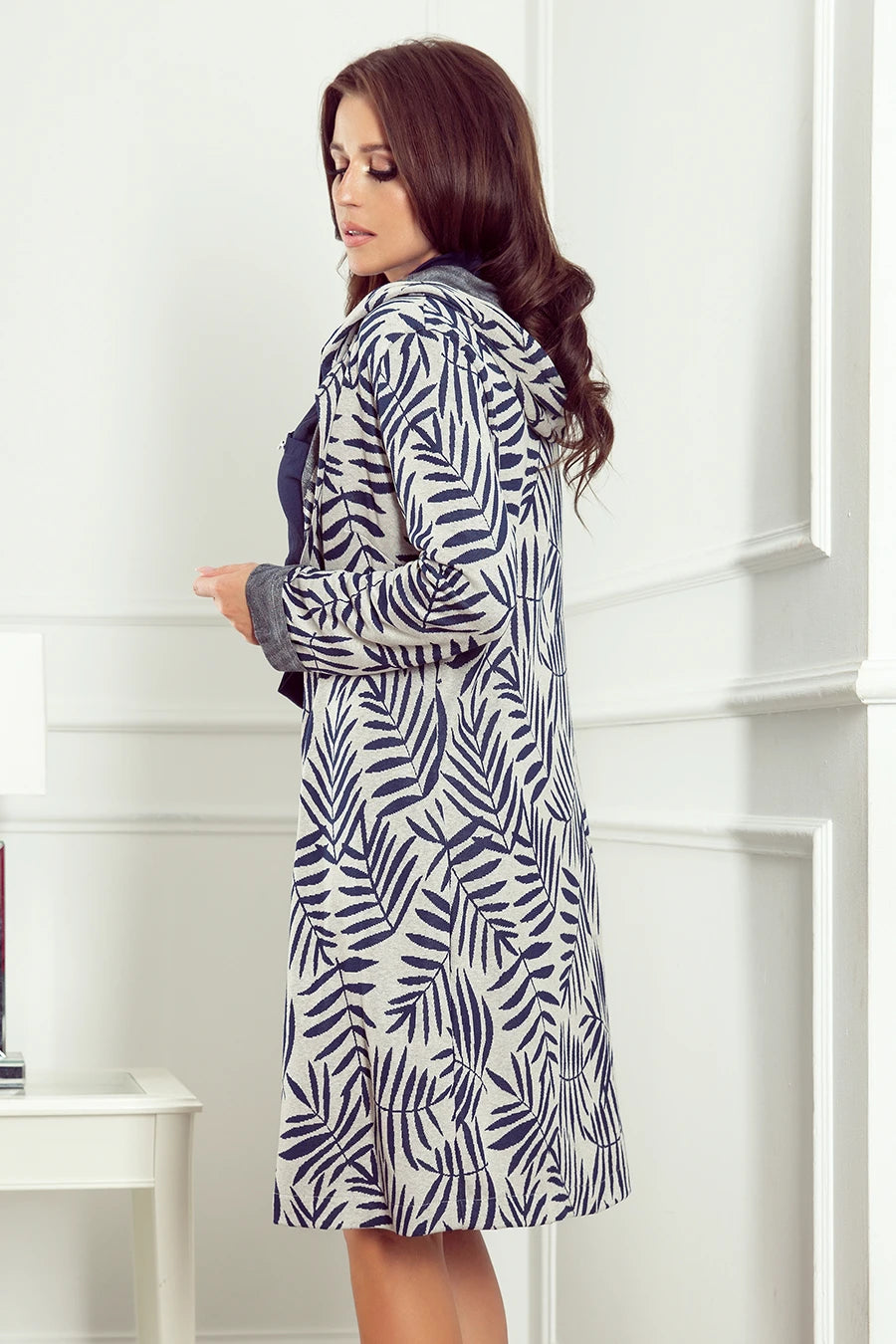 Coat with hood and pockets – Blue Leaves