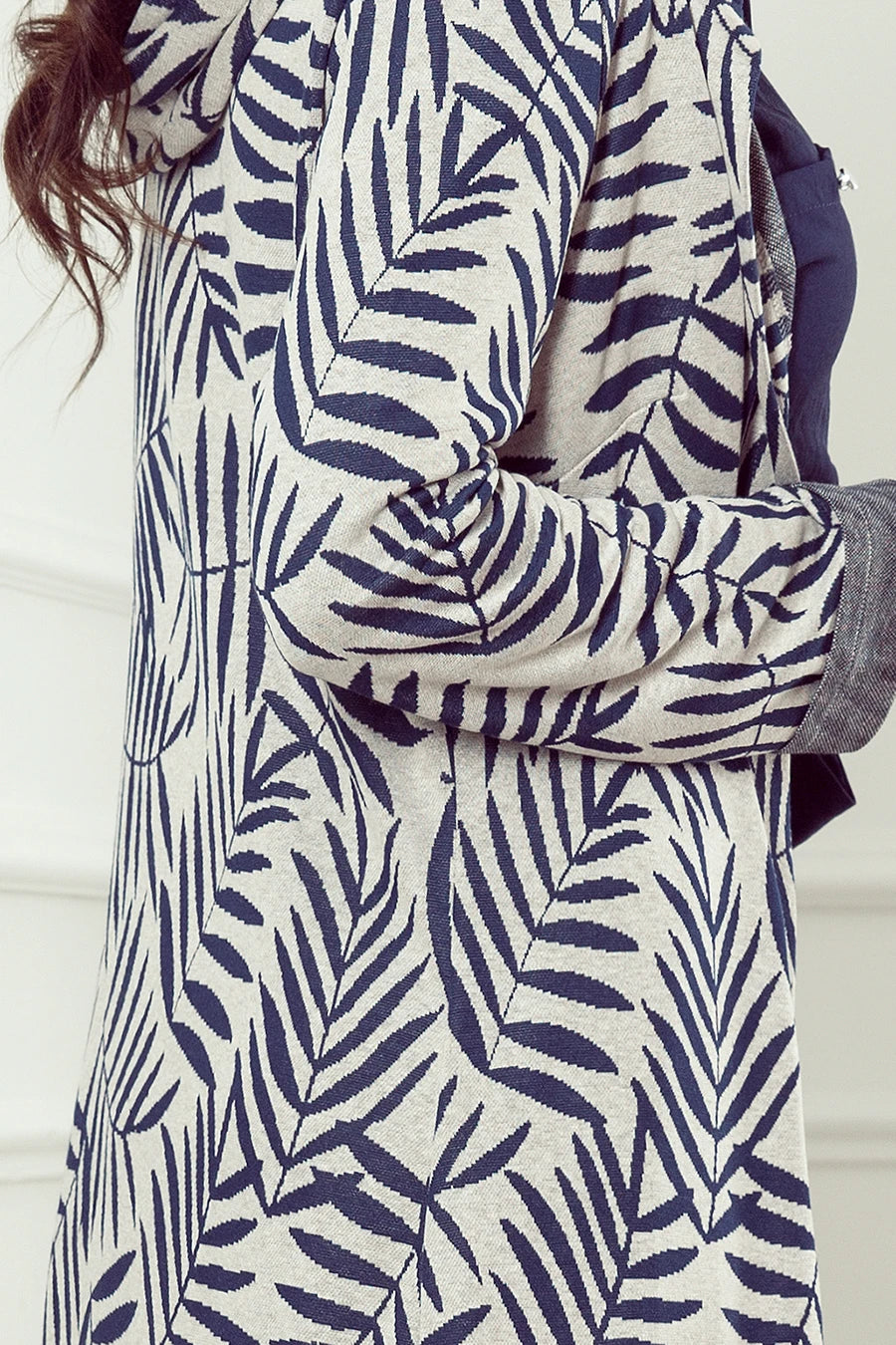 Coat with hood and pockets – Blue Leaves