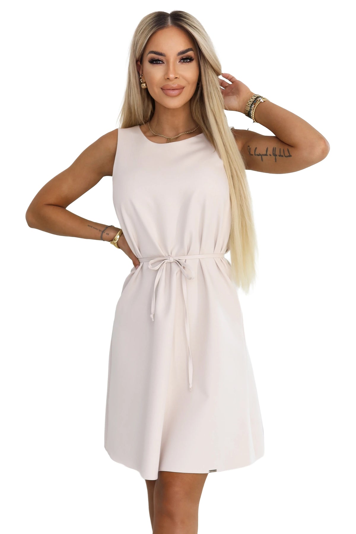 VICTORIA Sleeveless trapeze dress with a belt – Beige