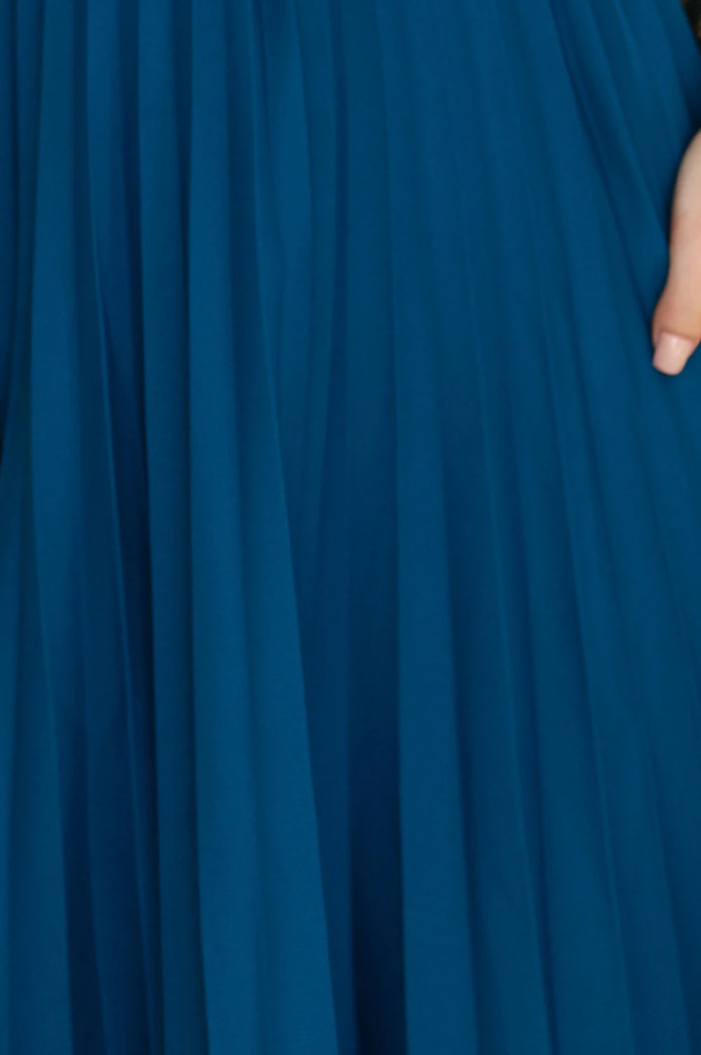LILA Classic pleated dress with short sleeves and a belt – Sea color
