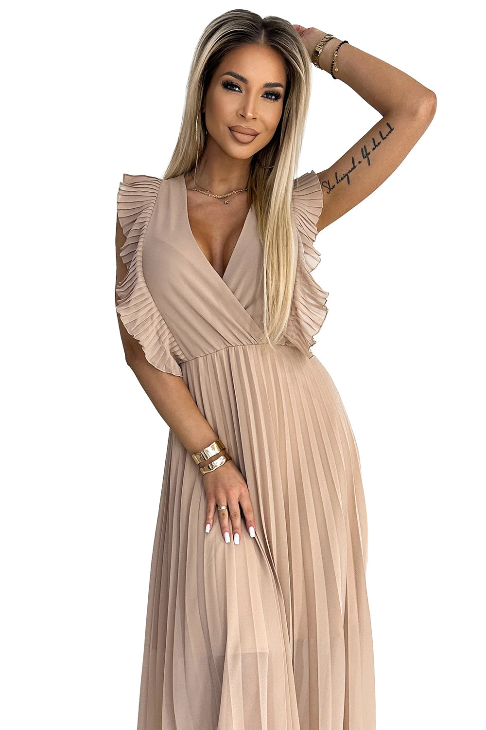 ANTRESOLA 2P EMILY Pleated dress with ruffles on the shoulders and neckline – Beige