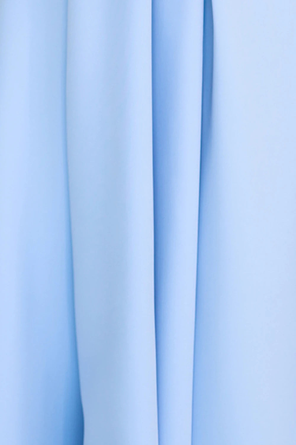 SCARLETT – flared midi dress with envelope neckline and belt – Light Blue