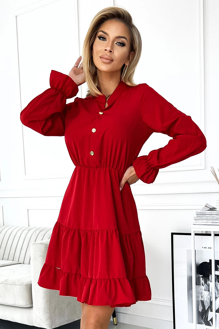 ANTRESOLA 1L Dress with a neckline and golden buttons – Red