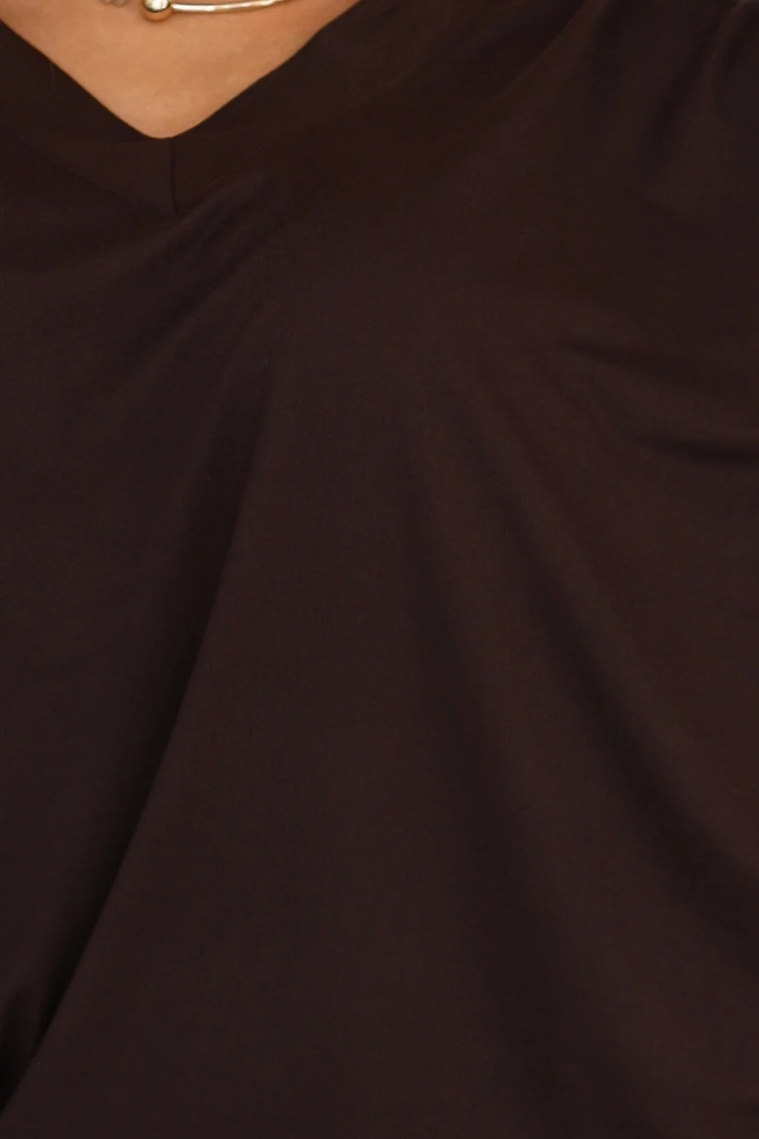 Comfortable batwing dress with long sleeves – Chocolate