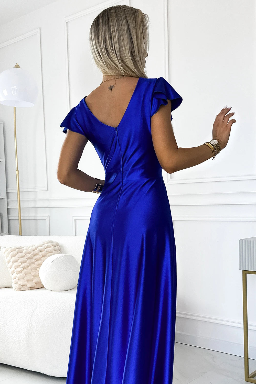 CRYSTAL satin long dress with a neckline – Royal Blue