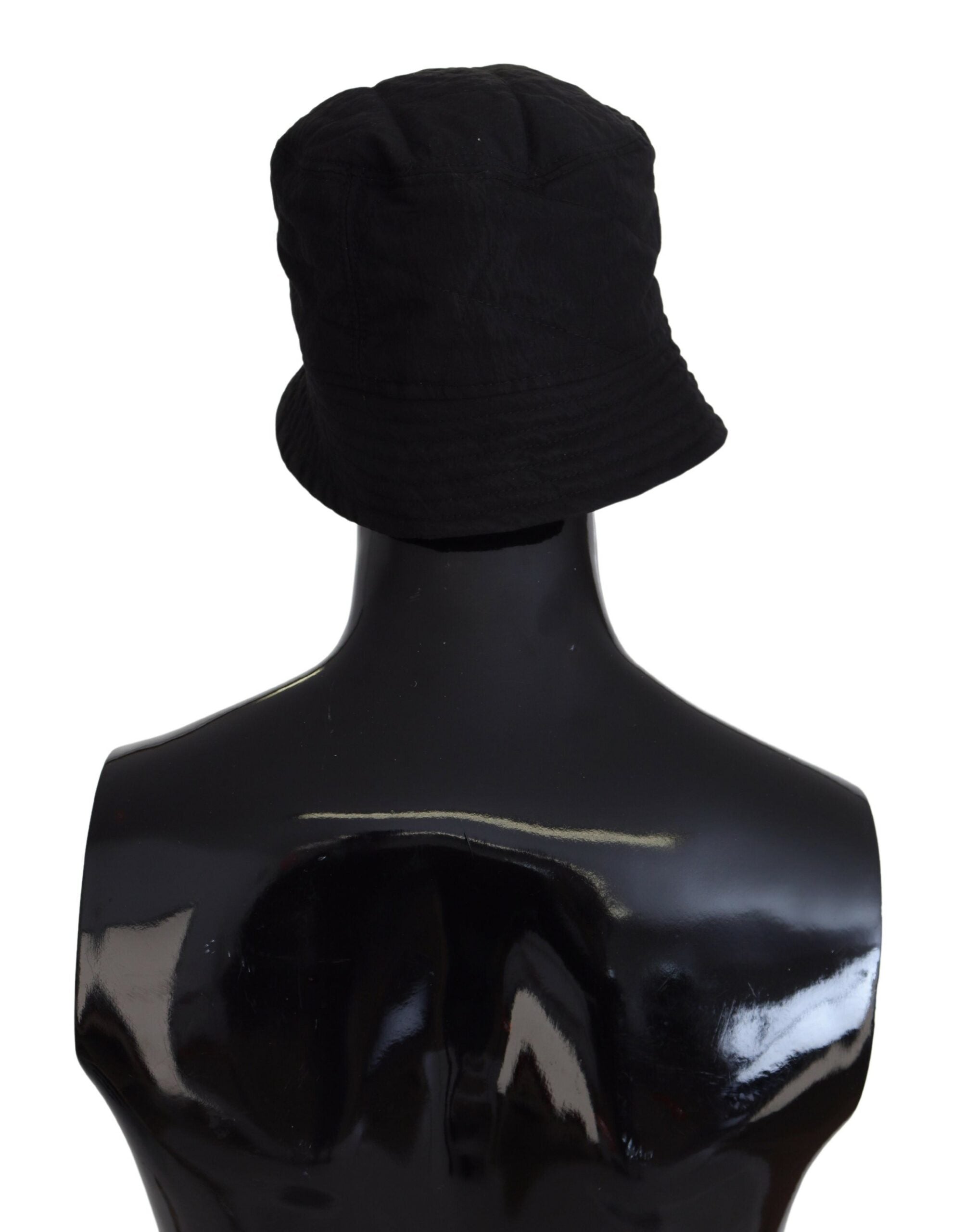 Černý nylonový dámský klobouk s kbelíkovou čepicí