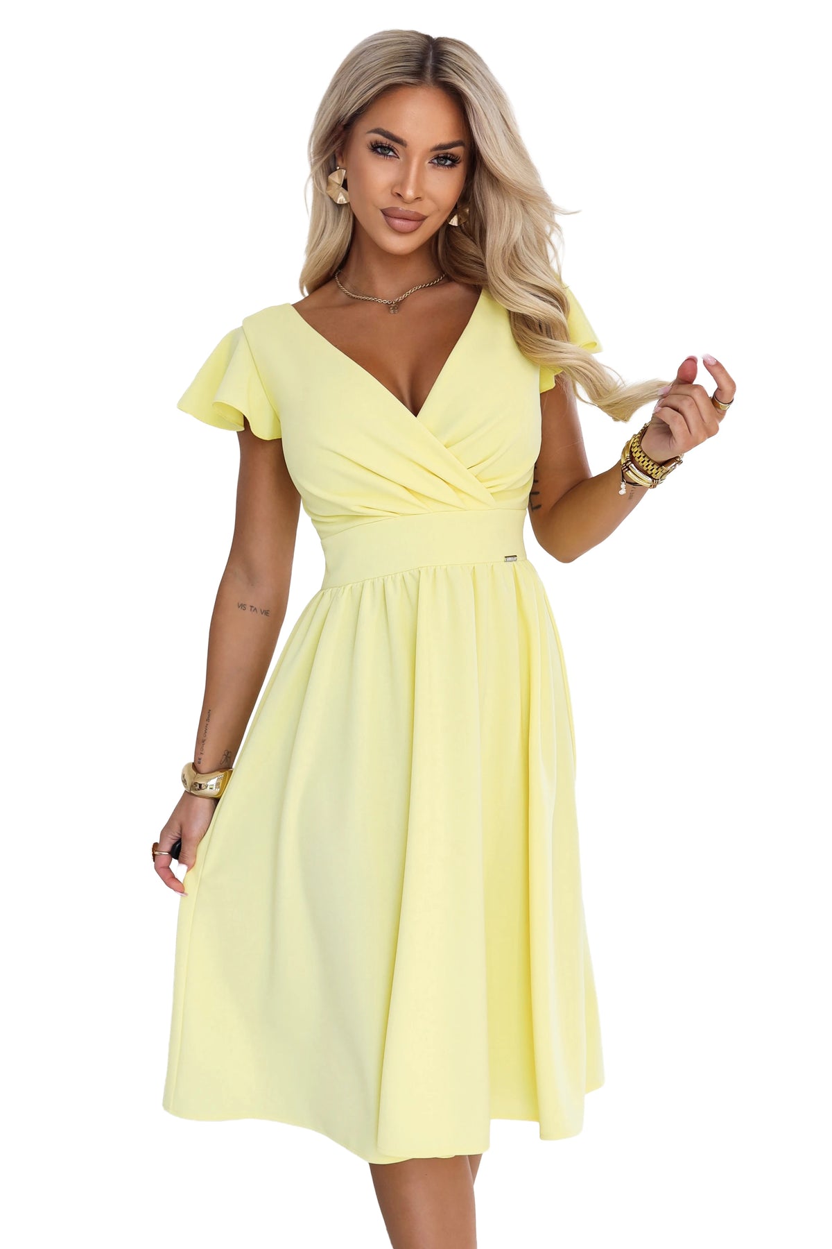 MATILDE Dress with a neckline and short sleeve – Butter Yellow