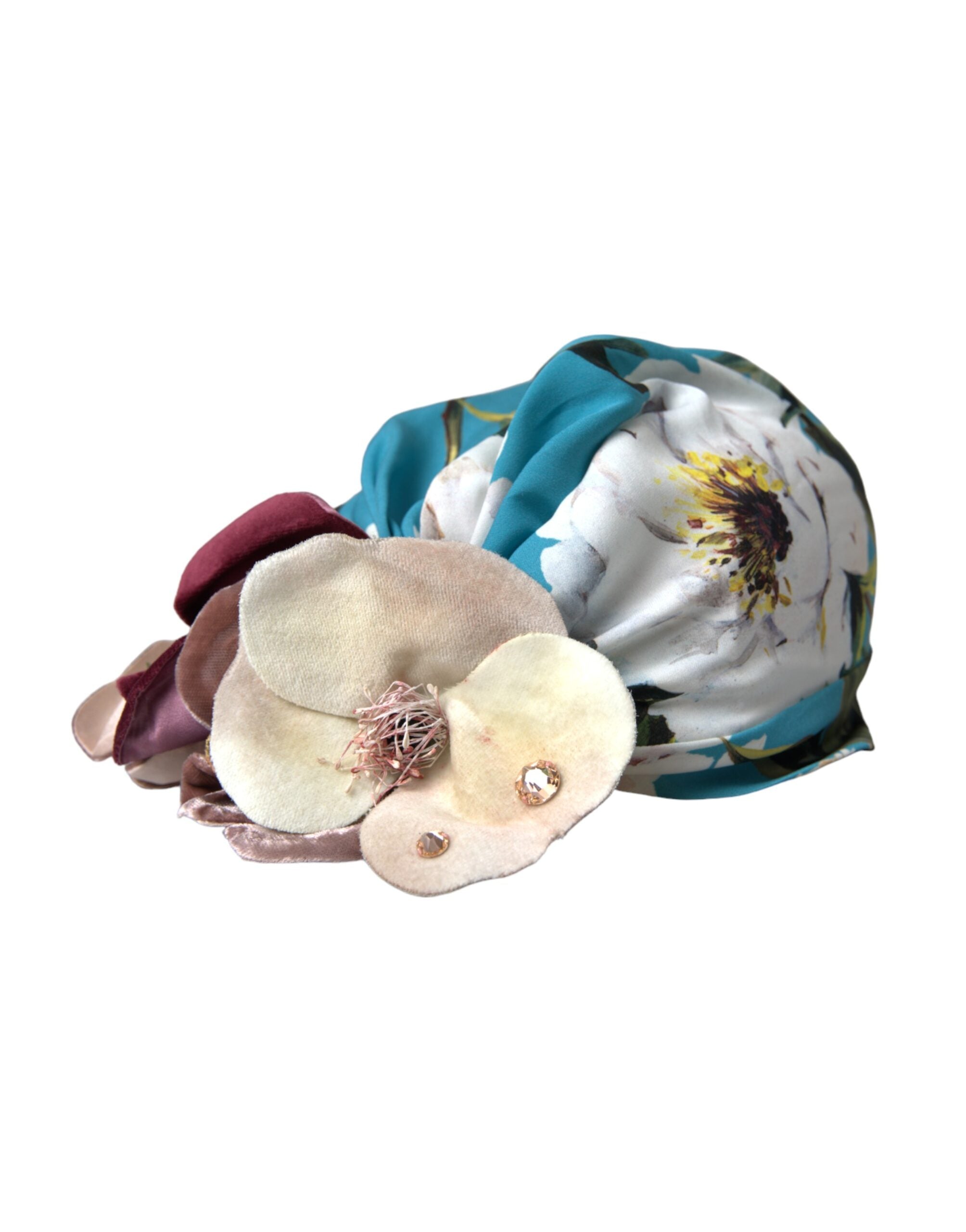 Dámský klobouk s modrým květinovým motivem a turbanem