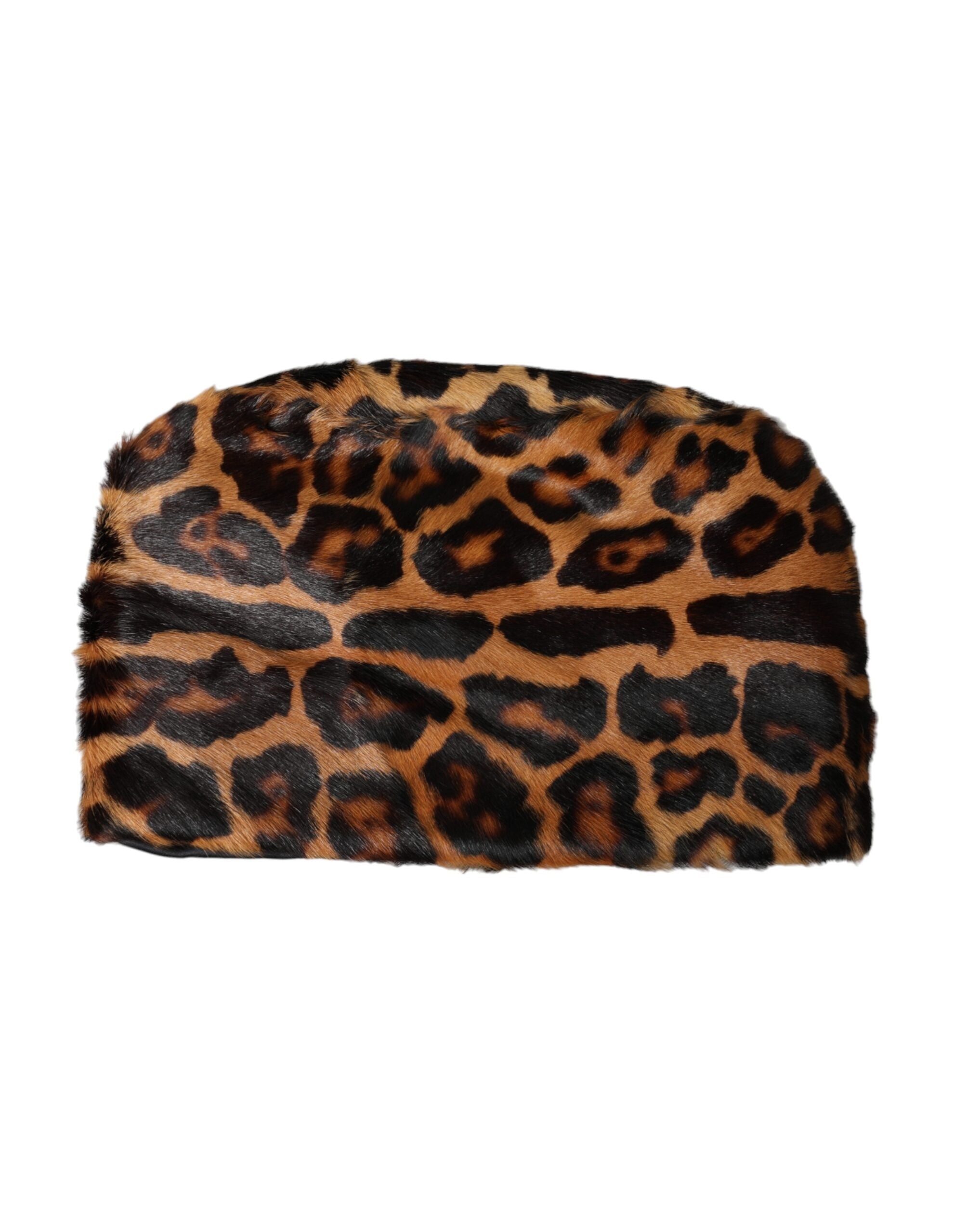 Dámský klobouk z hnědé leopardí kožešiny