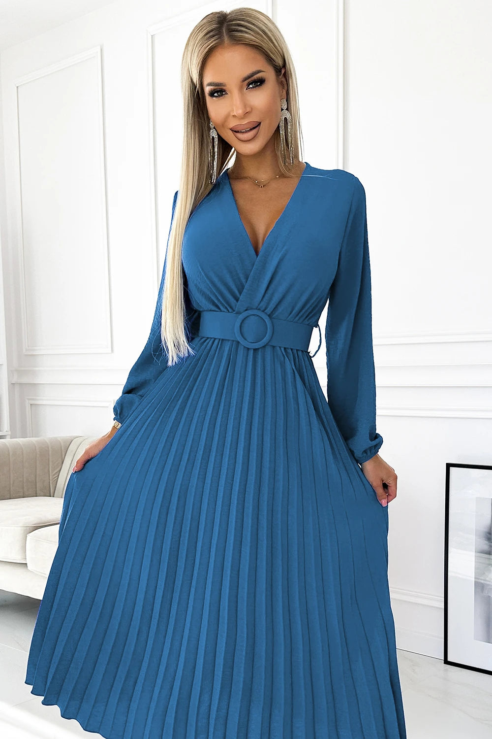 VIVIANA Pleated midi dress with a neckline, long sleeves and a wide belt – JEANS
