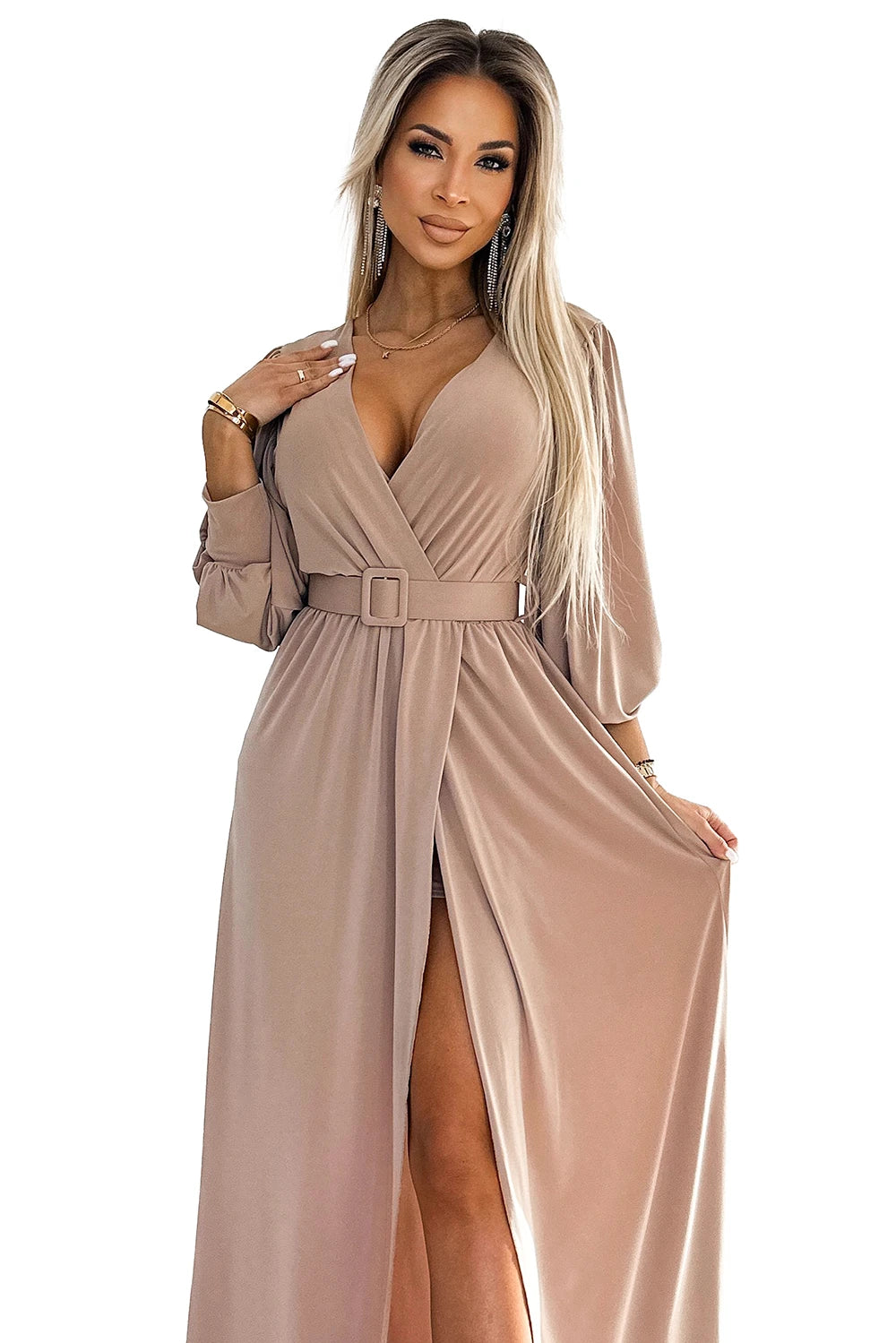 FIORELLA Long dress with a wide belt and neckline – Beige