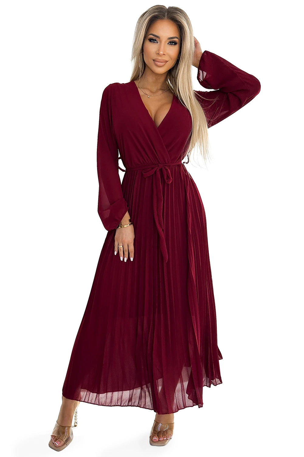 Pleated chiffon dress with scoop neckline, long sleeves and tied belt – Burgundy