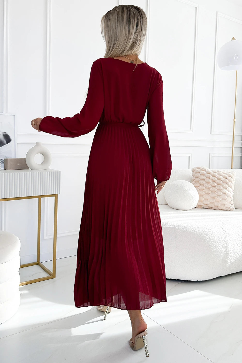 Pleated chiffon dress with scoop neckline, long sleeves and tied belt – Burgundy