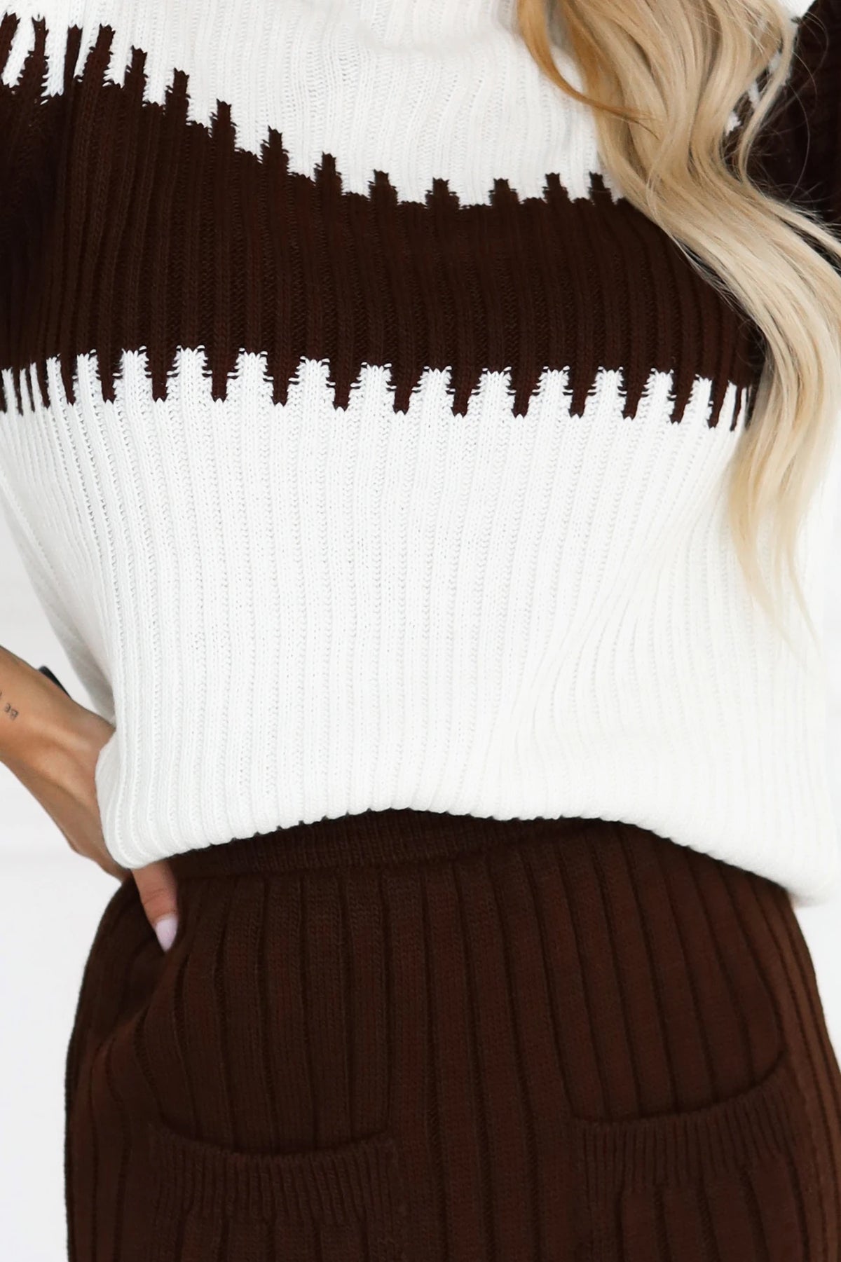 Two-piece sweater set with matching skirt – Chocolate