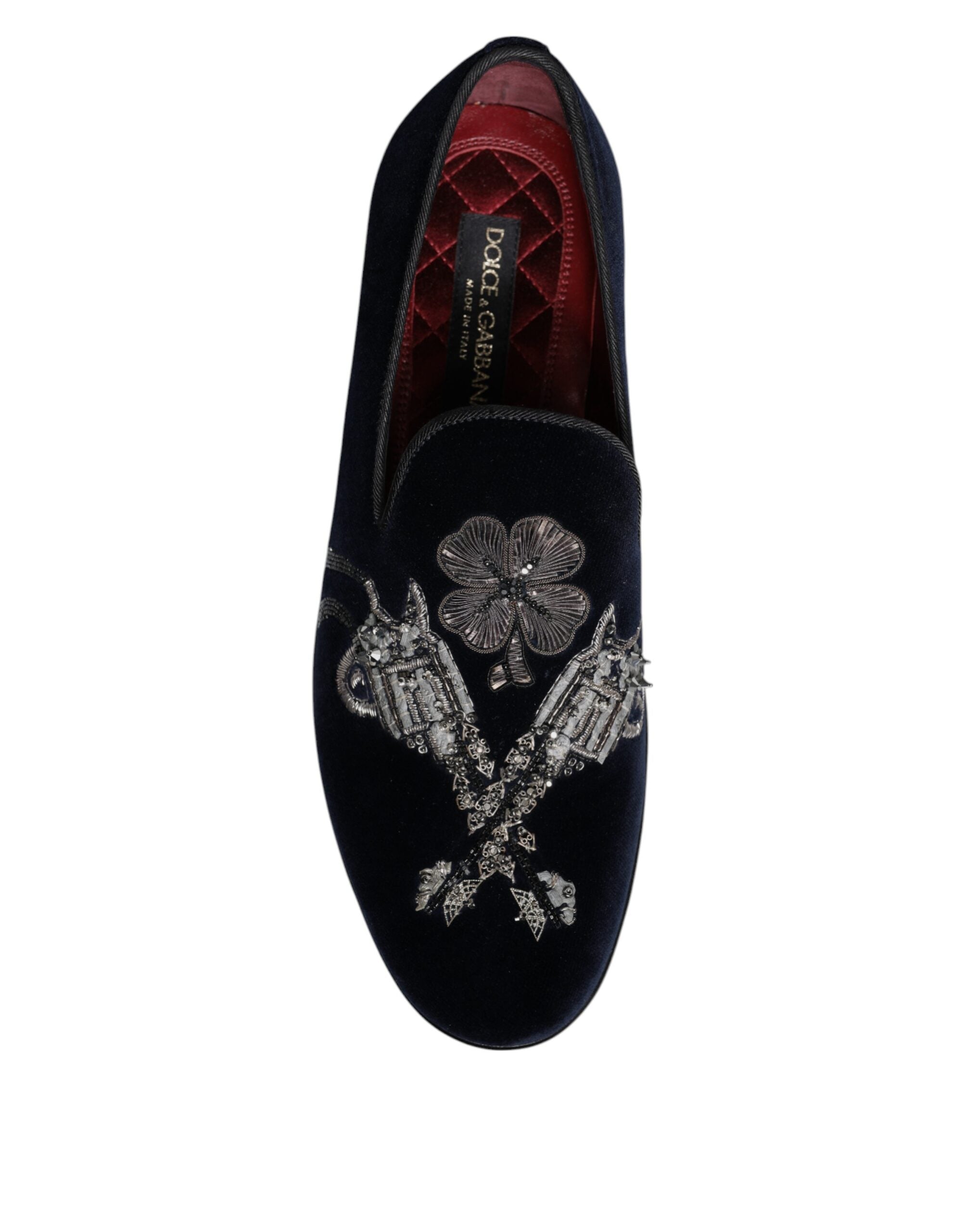 Černé sametové mokasíny s květinovým vzorem a elegantním vzorem