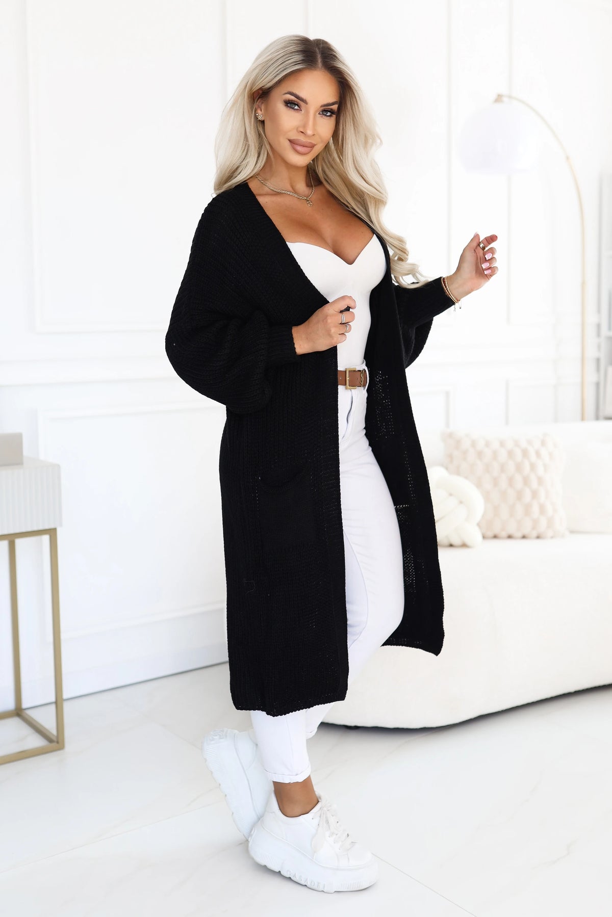 Long women's knit cardigan with pockets and puff sleeves – Black