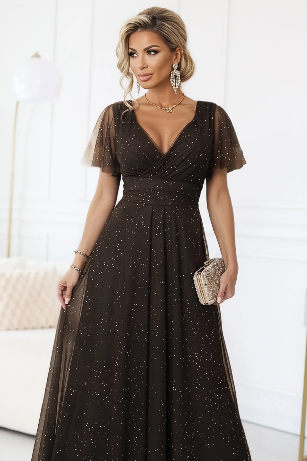 MELANIA long, shiny dress with a neckline and short sleeves – Chocolate