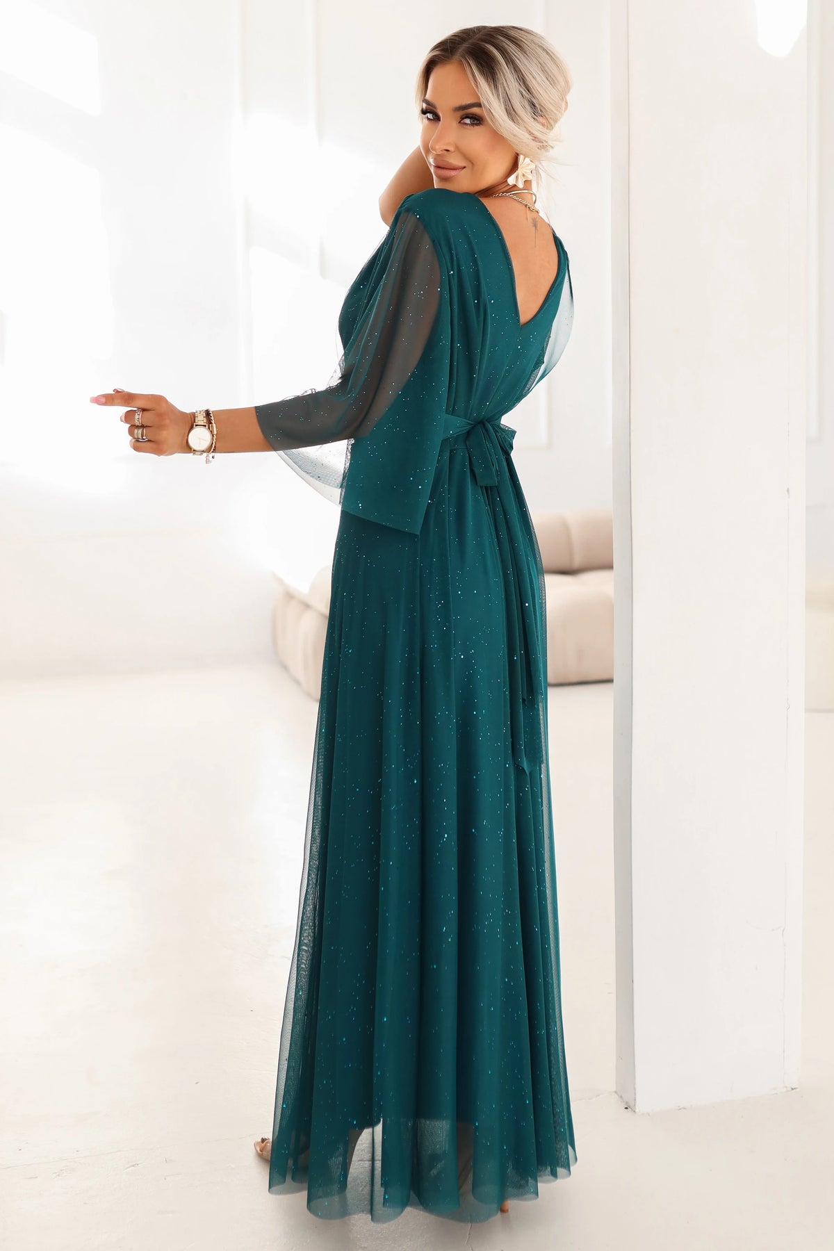 Long, shimmering plus-size dress with a scoop neckline and sheer sleeves – Bottle Green
