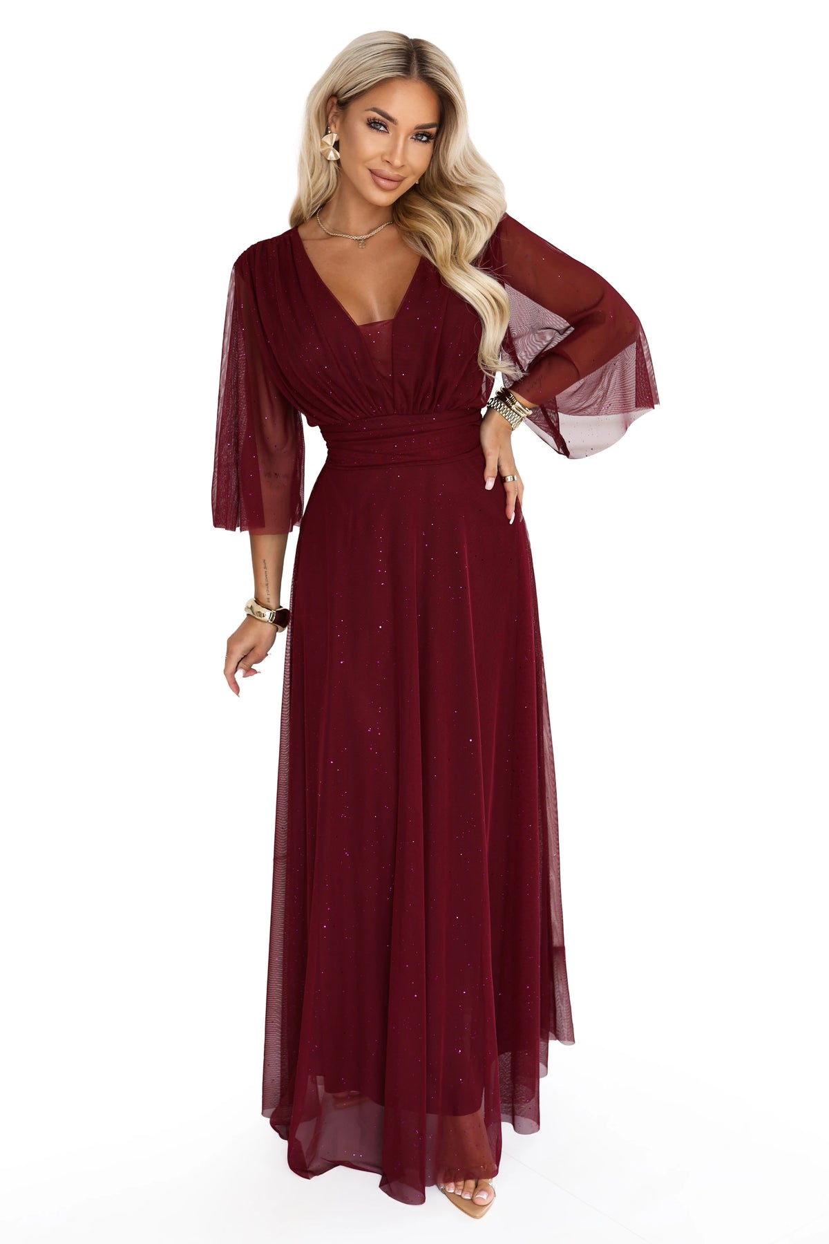 Long shimmering plus size dress with neckline and sheer sleeve – Burgundy