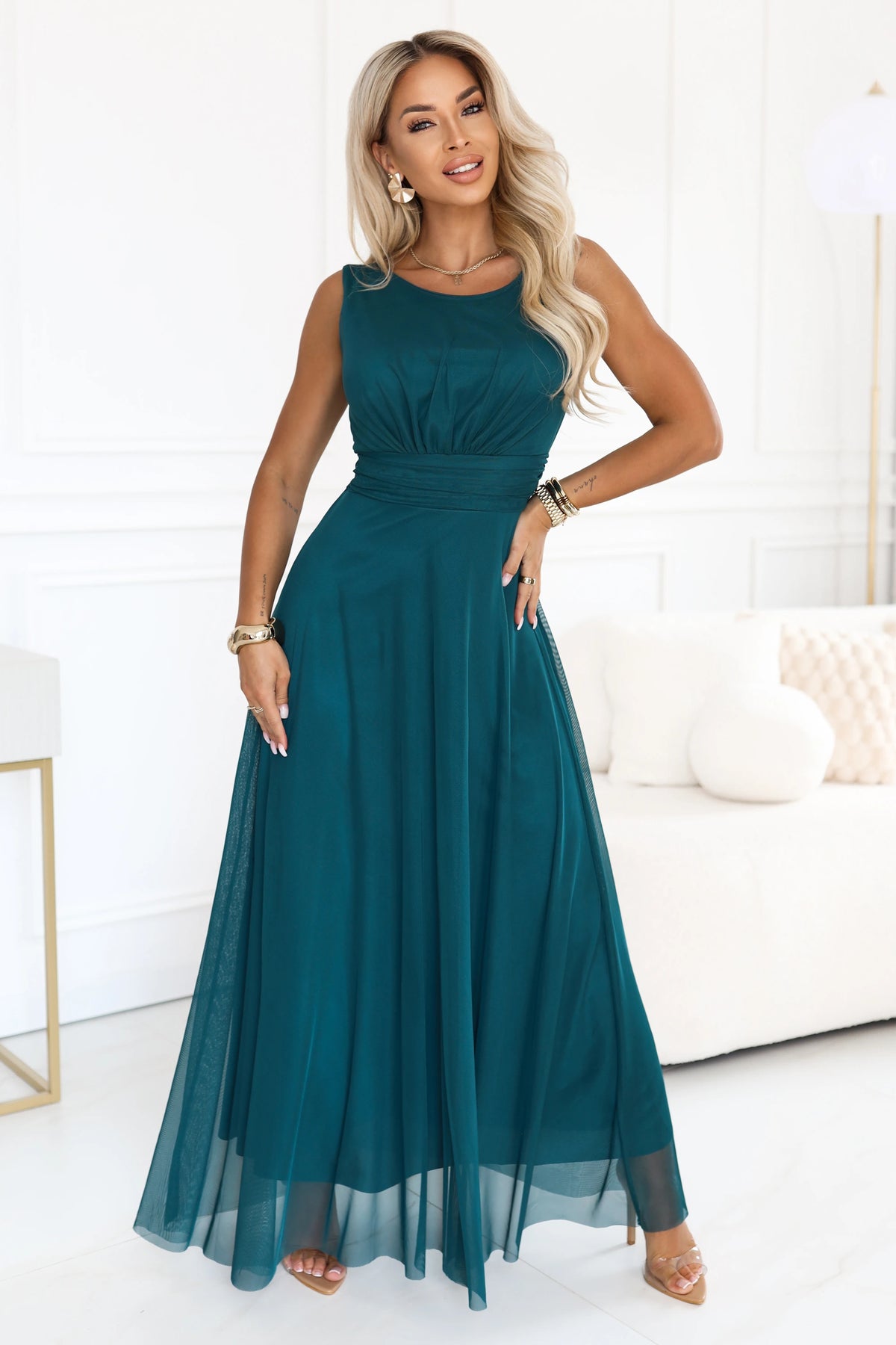 ELIRA Long tulle maxi dress with round neckline – Bottle Green