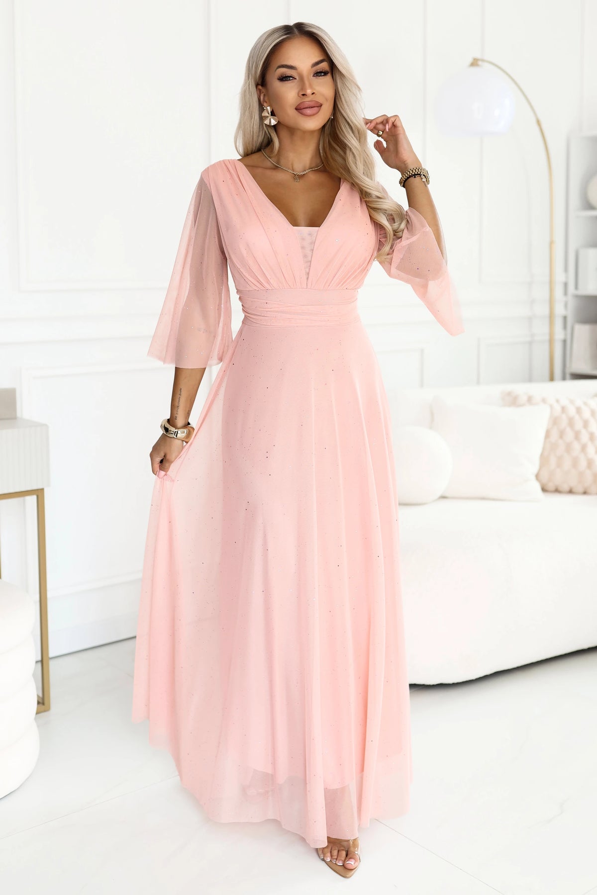 SOLENNE Long shimmering dress with neckline and sleeve – Peach
