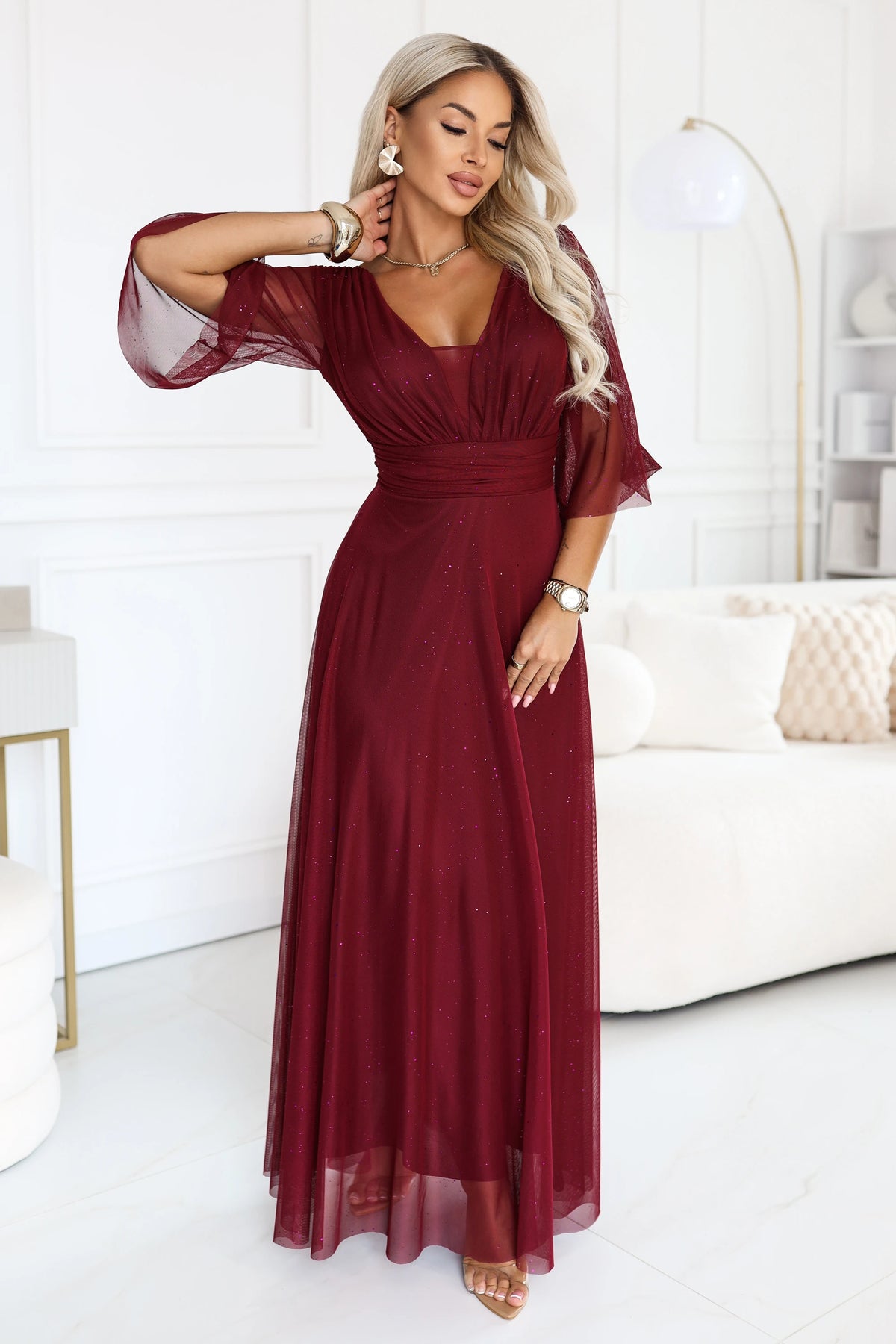 SOLENNE Long shimmering dress with neckline and sleeve – Dark Burgundy
