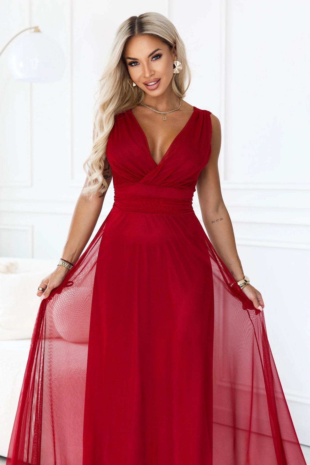 Elegant maxi dress with a wrap neckline and open back – Light Burgundy