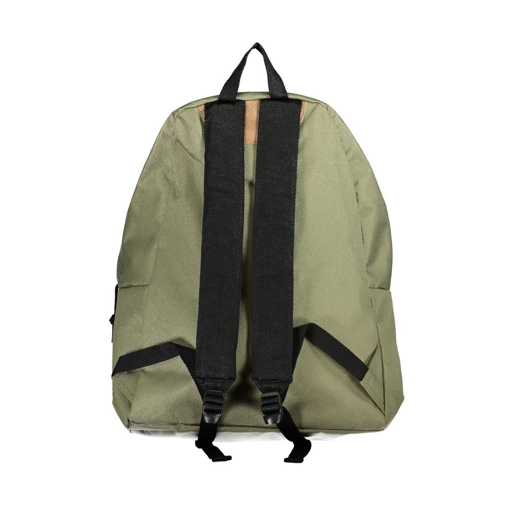 Ekologicky uvědomělý zelený batoh s elegantním designem