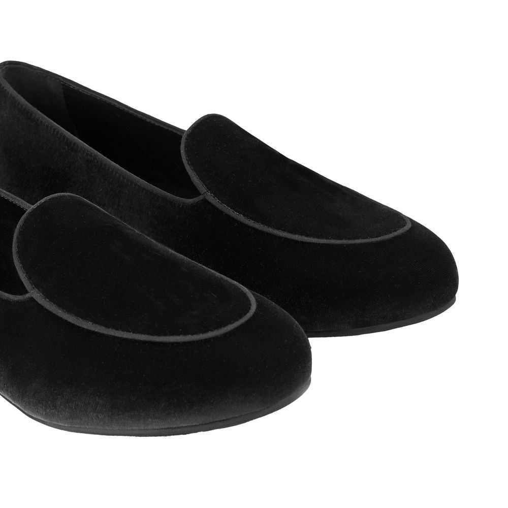 Černé sametové unisex mokasíny