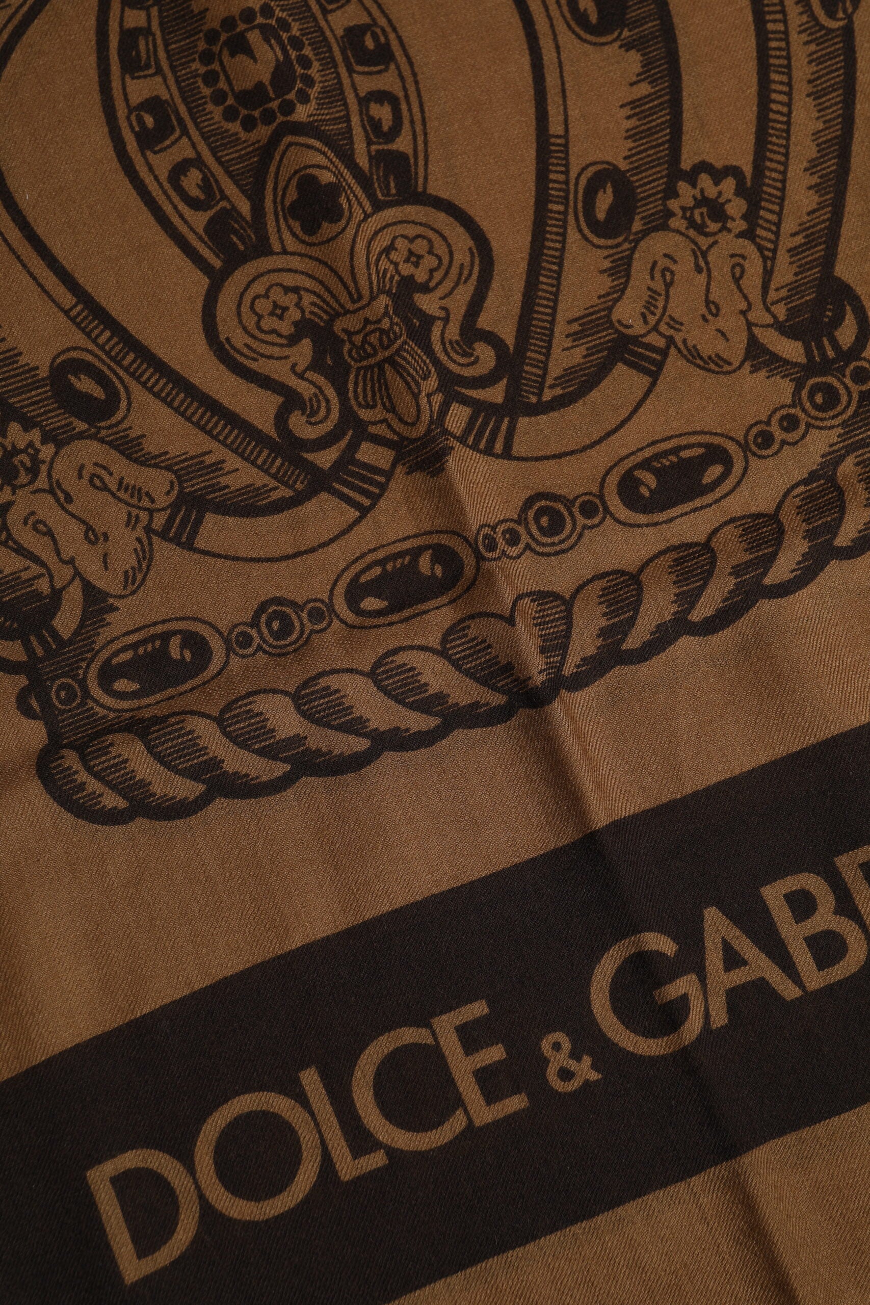 Hnědý pánský šátek DG Crown Neck Warmer