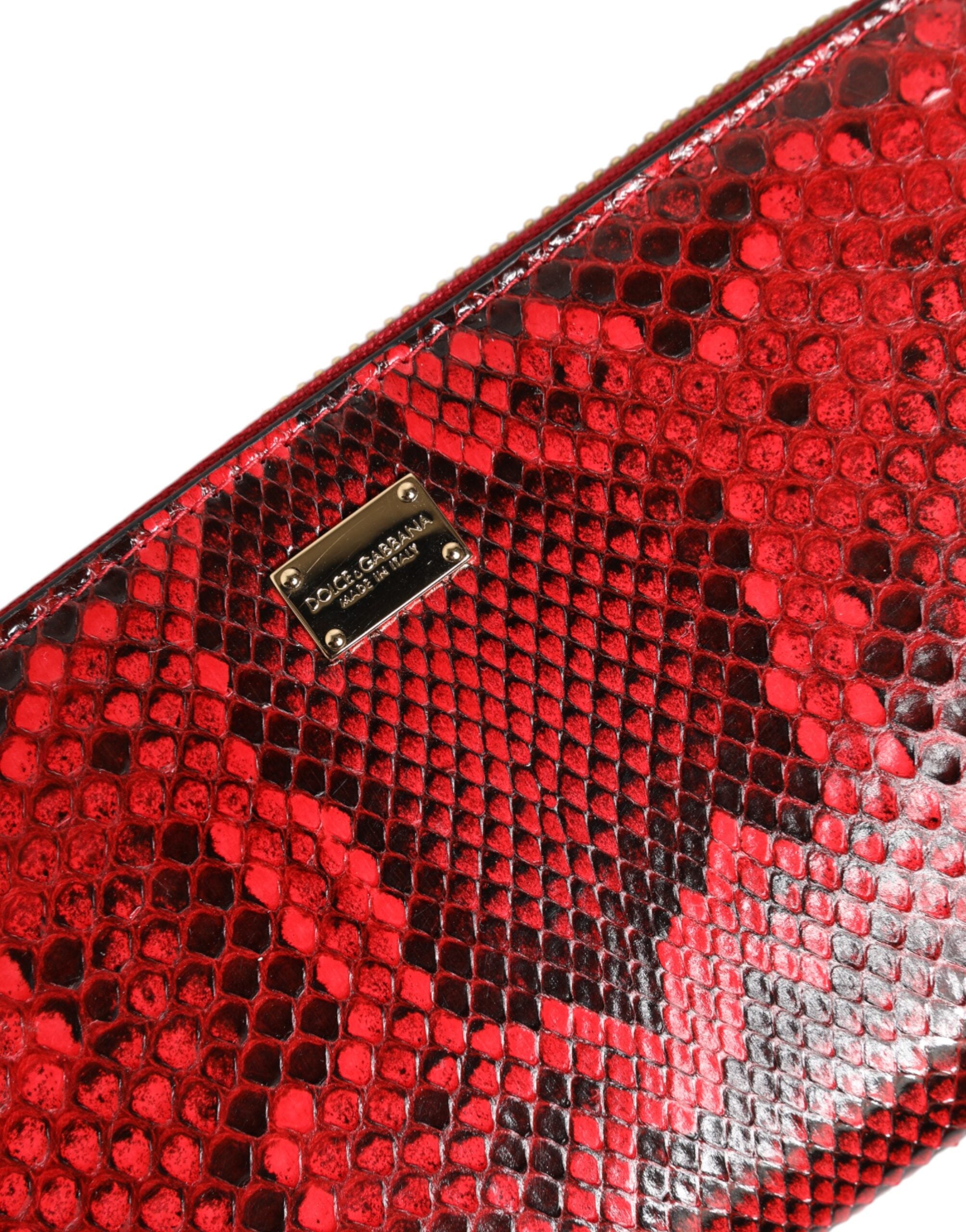 Červená exotická kožená peněženka Continental Clutch s zipem
