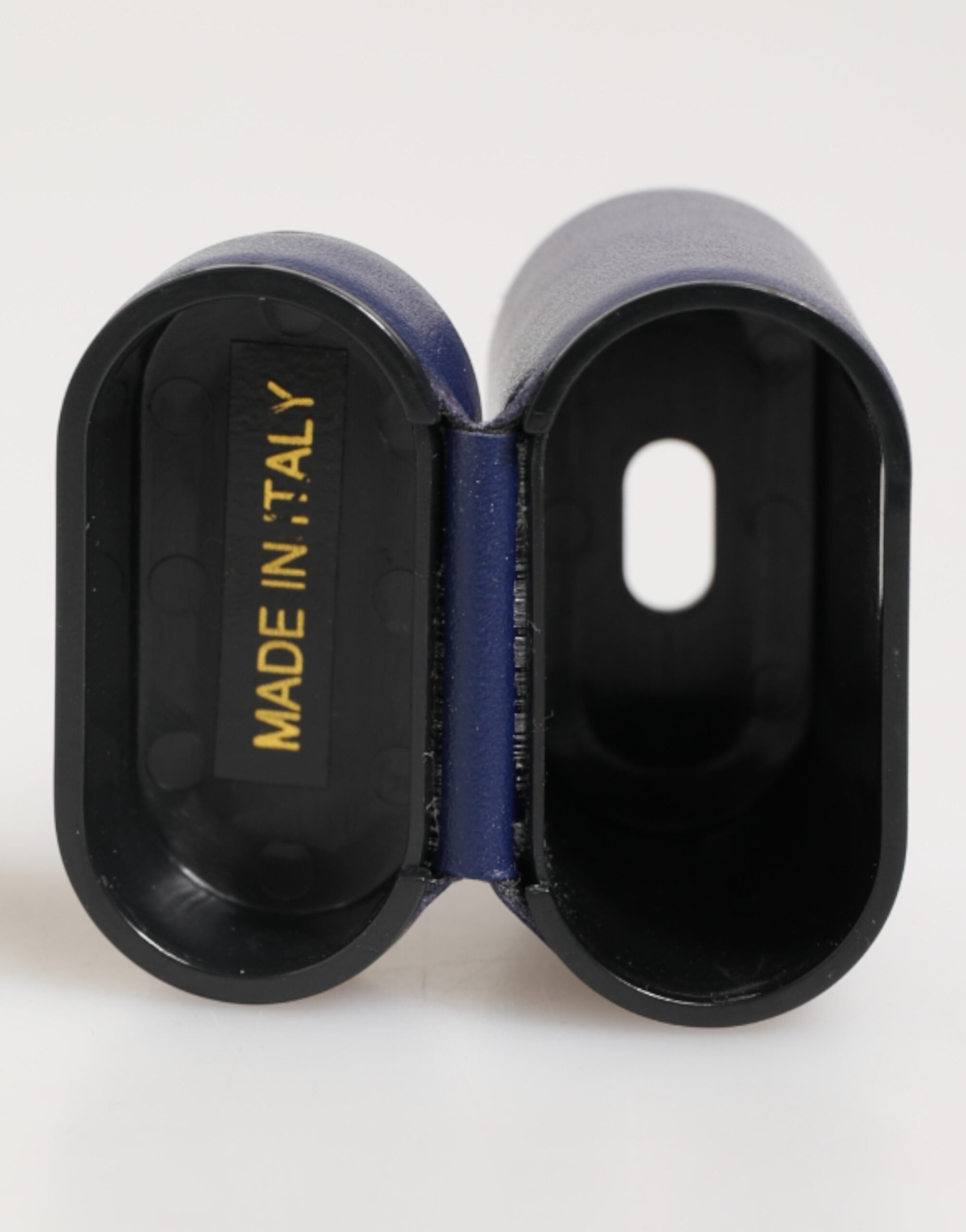 Pánské pouzdro na Airpods v modrém koženém pouzdře s logem