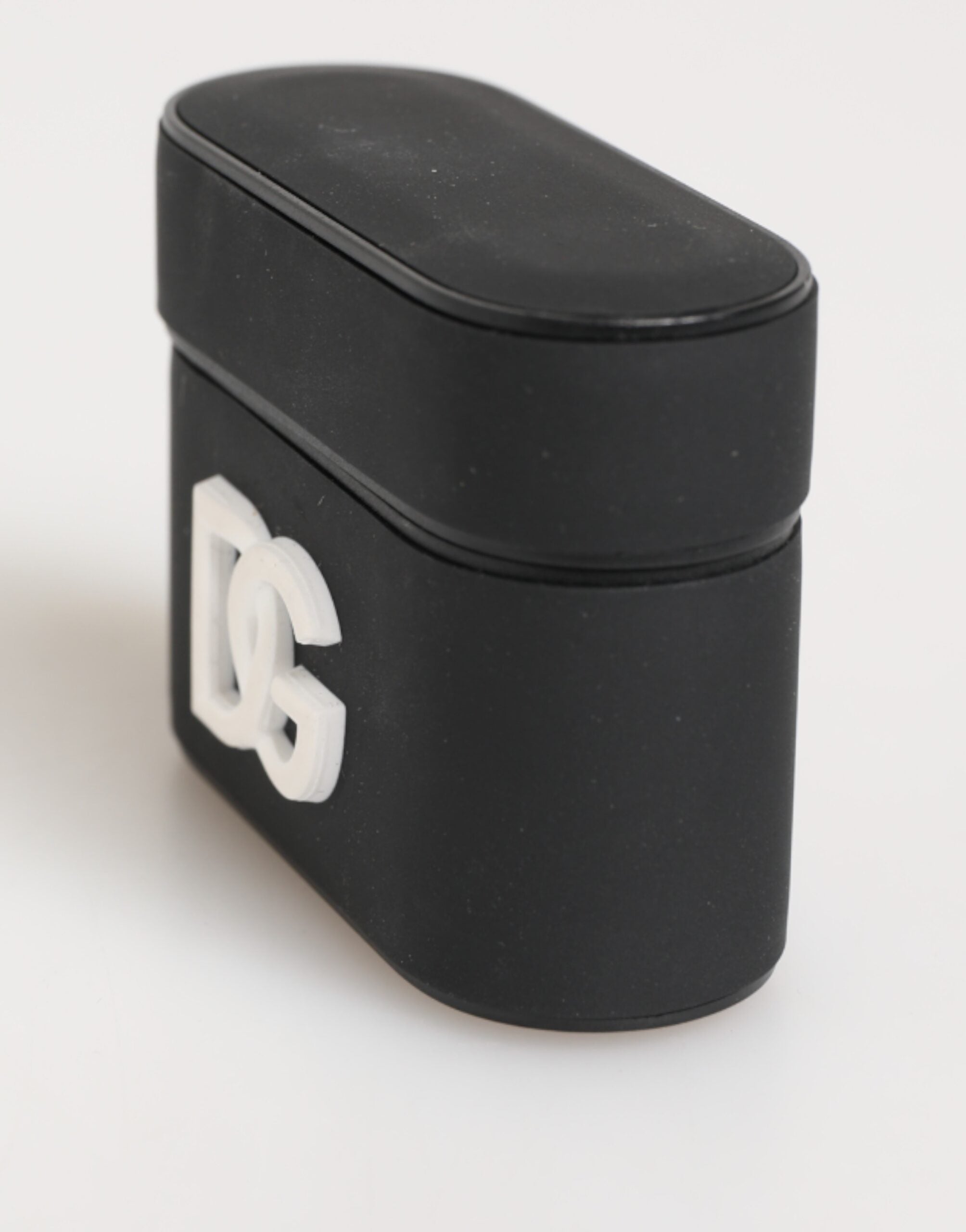 Černobílý gumový pouzdro s reliéfním logem pro Airpods