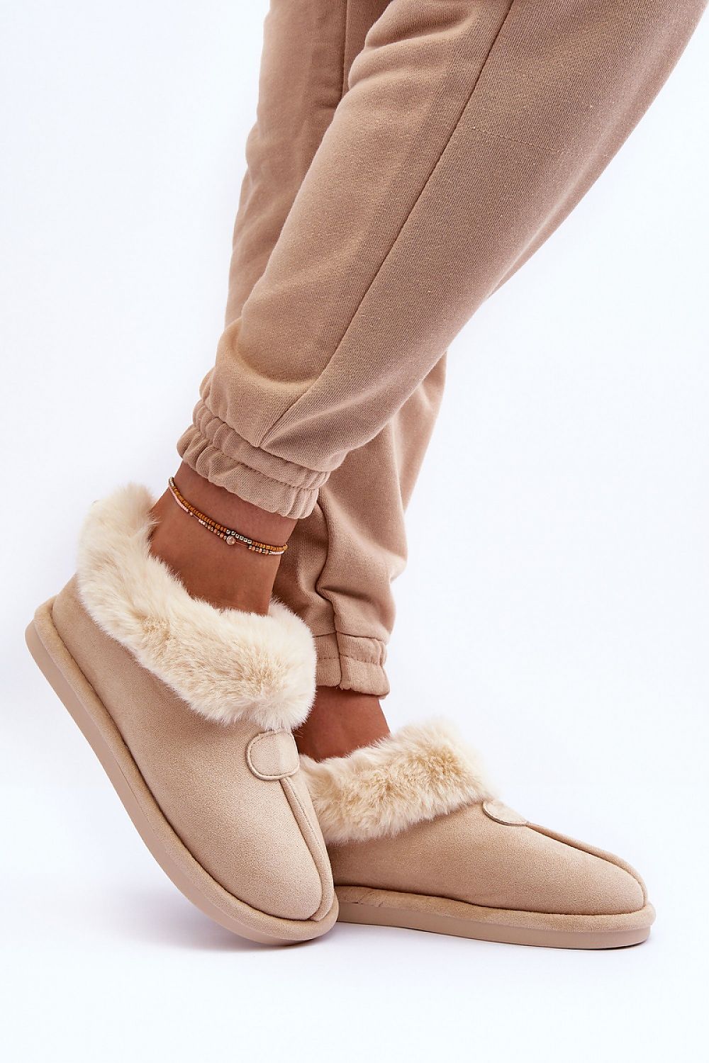  Slippers model 188686 Step in style 