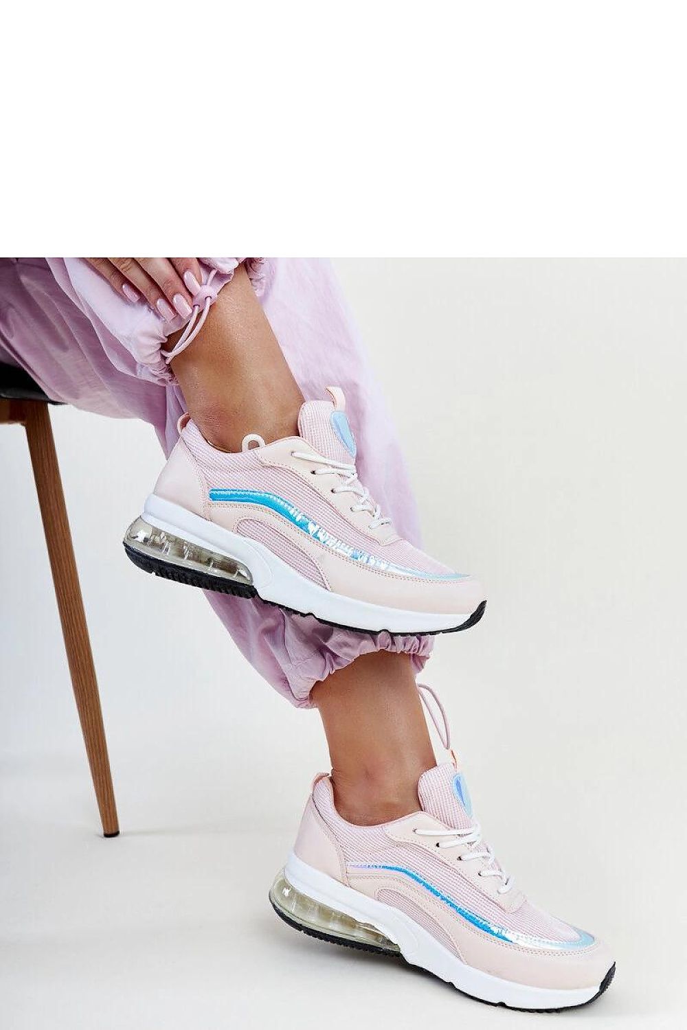  Sport Shoes model 207333 Solea 
