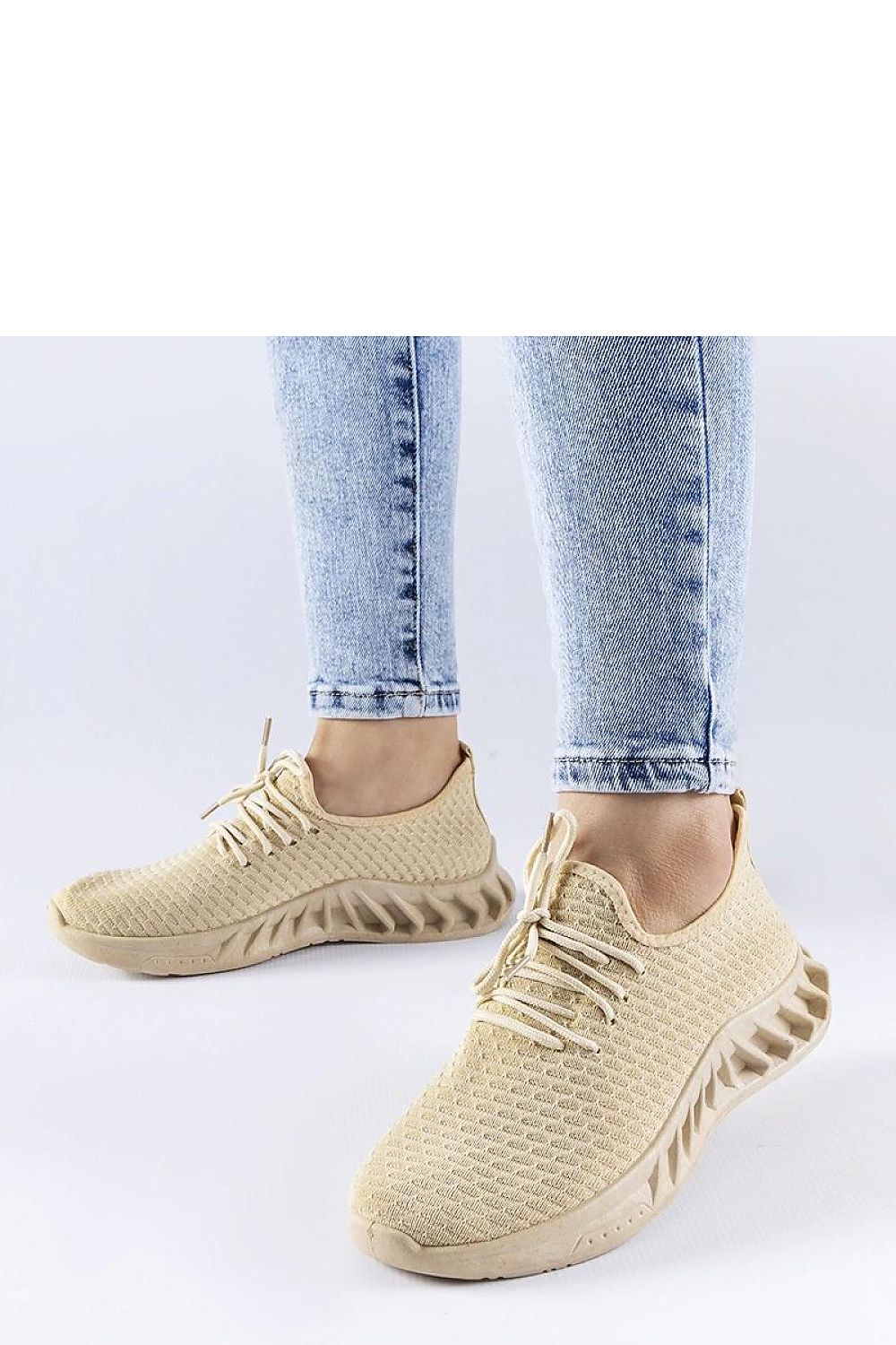  Sport Shoes model 207588 Solea 