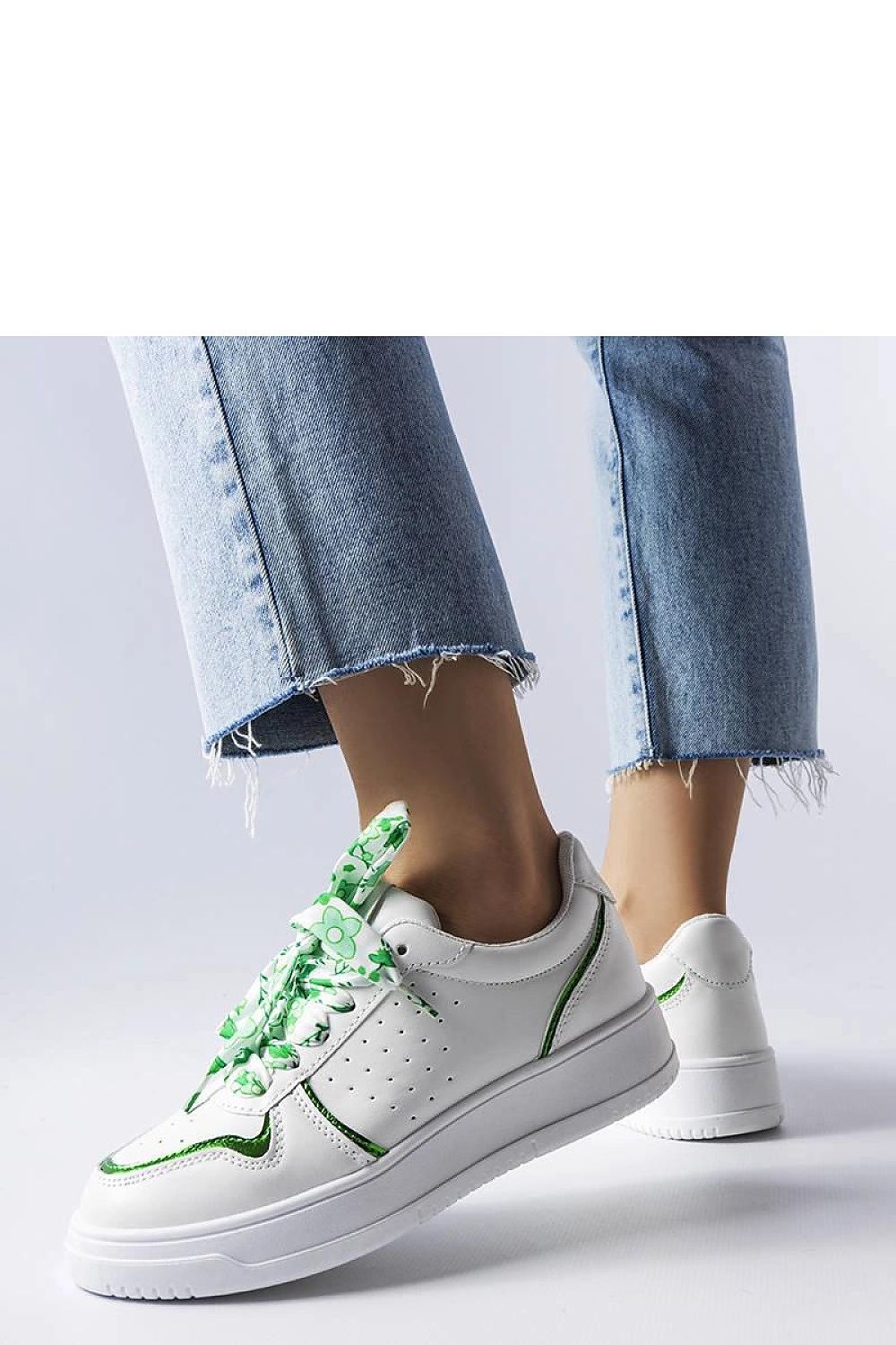  Sport Shoes model 207950 Solea 